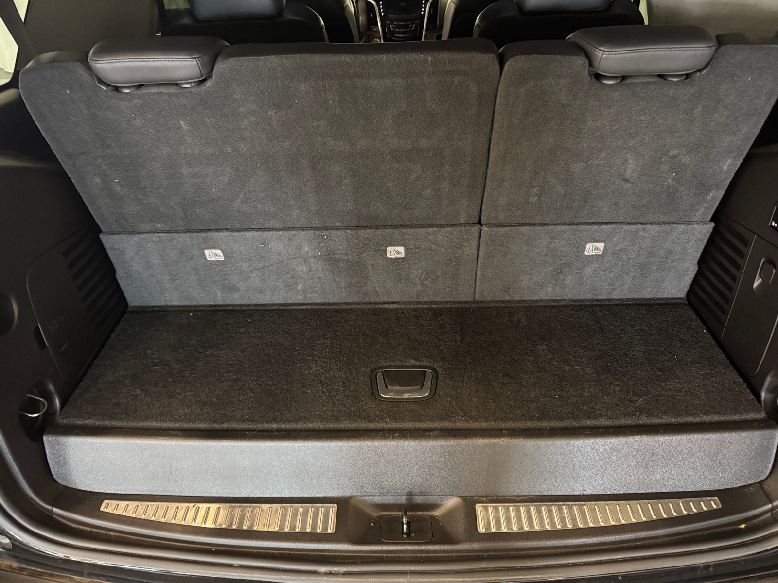 Thumbnail: 2018 Cadillac Escalade - 6