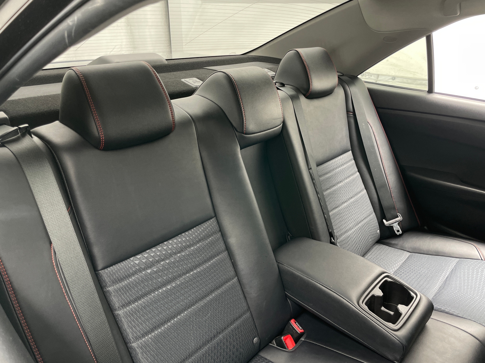 Thumbnail: 2015 Toyota Camry - 6