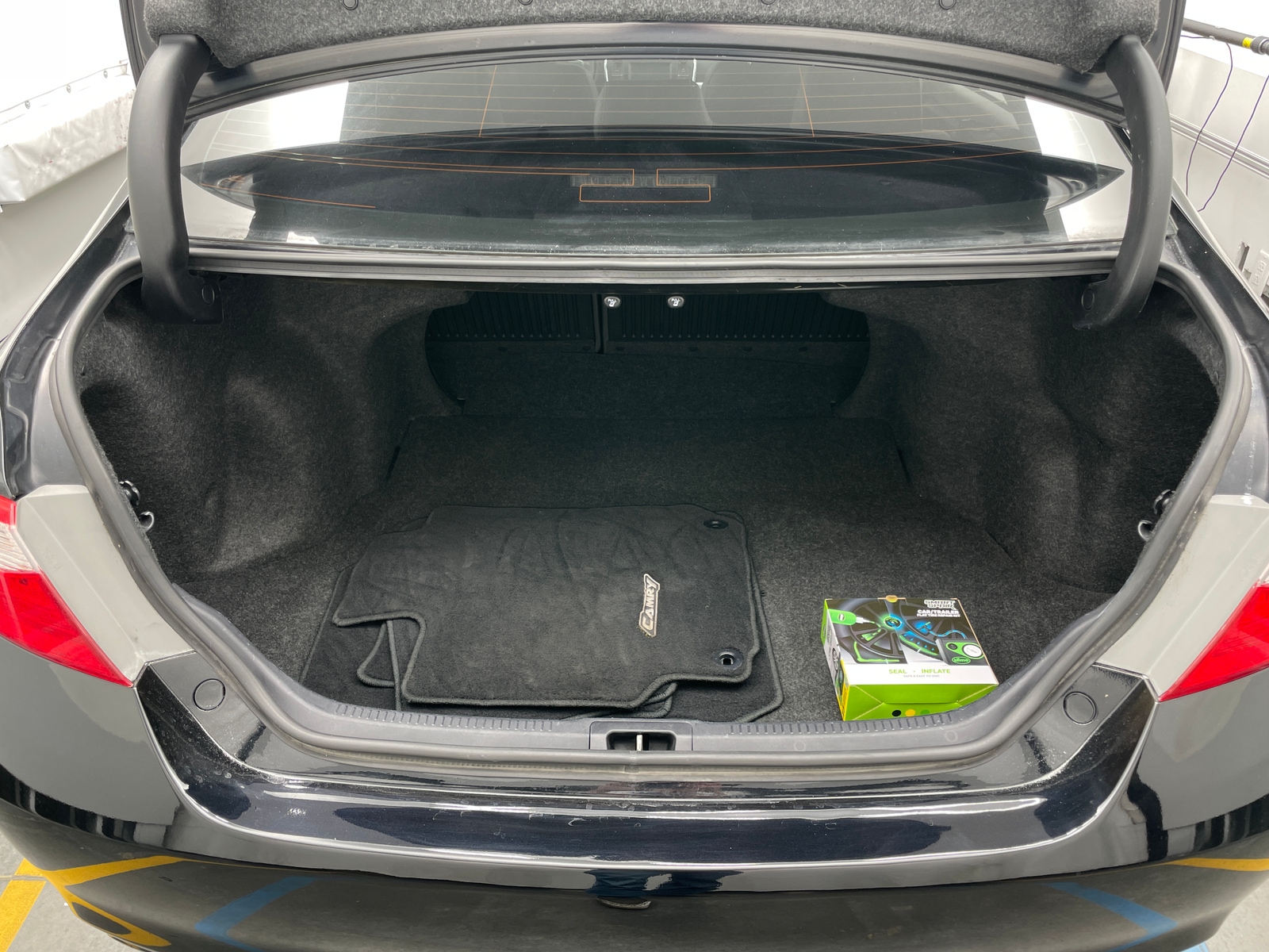 Thumbnail: 2015 Toyota Camry - 7