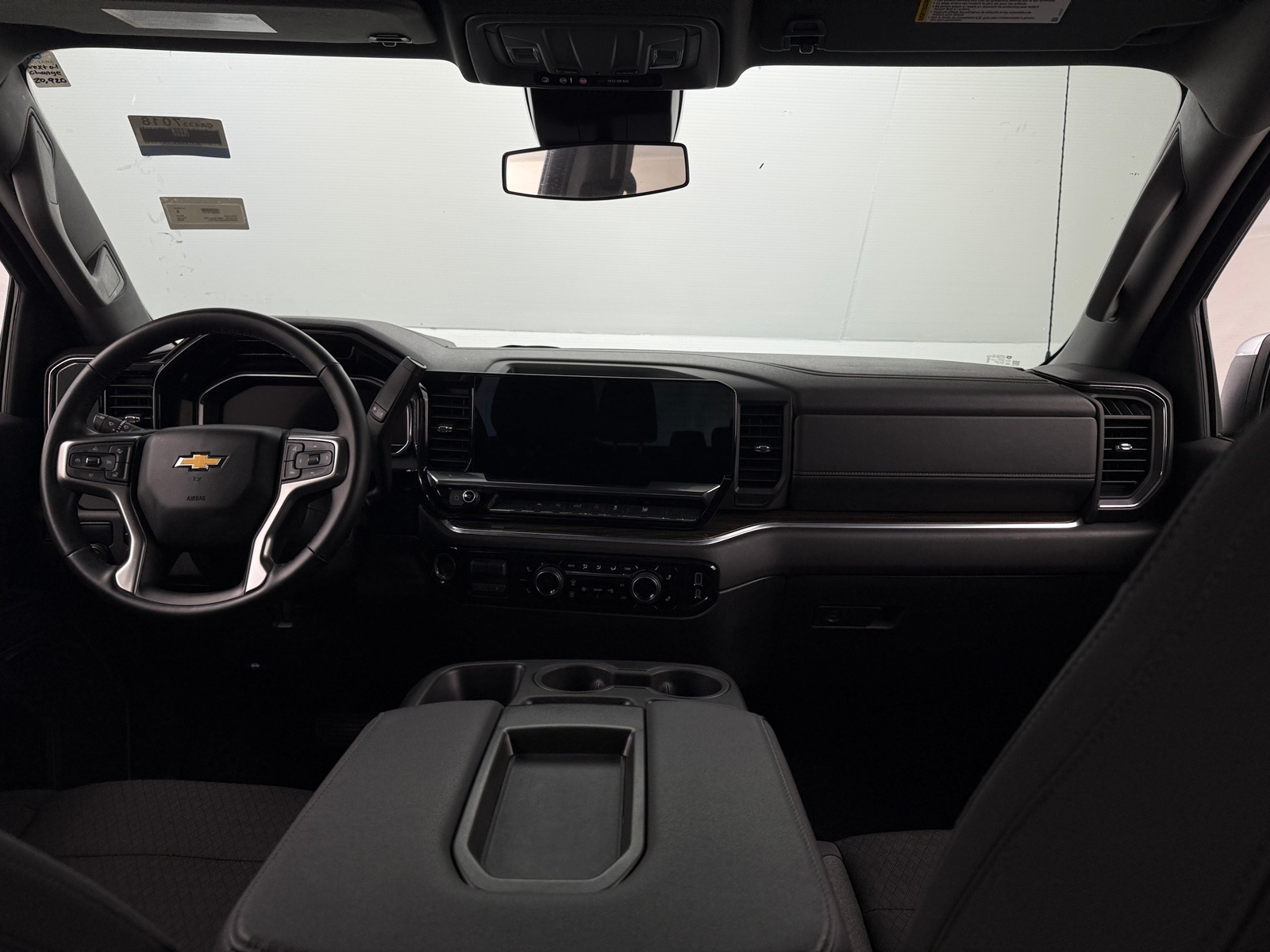 Thumbnail: 2025 Chevrolet Silverado 1500 - 3