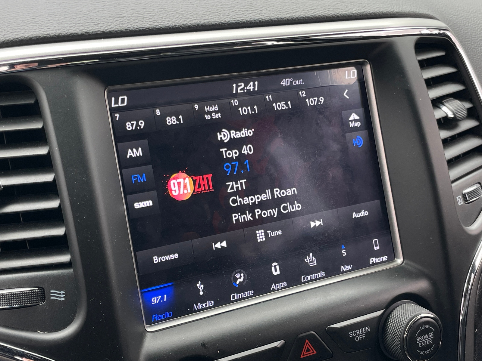 Thumbnail: 2018 Jeep Grand Cherokee - 4