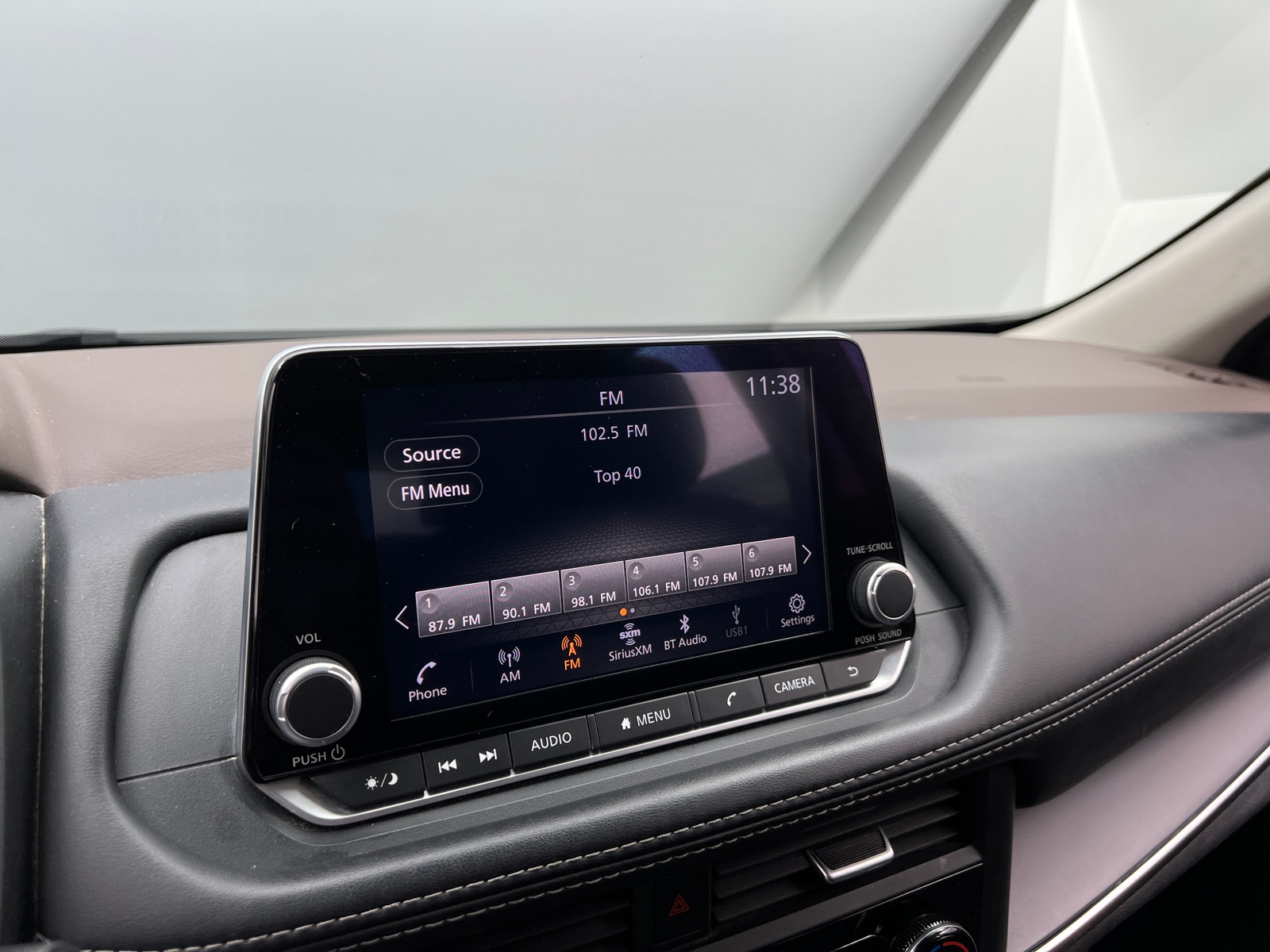 Thumbnail: 2023 Nissan Rogue - 4