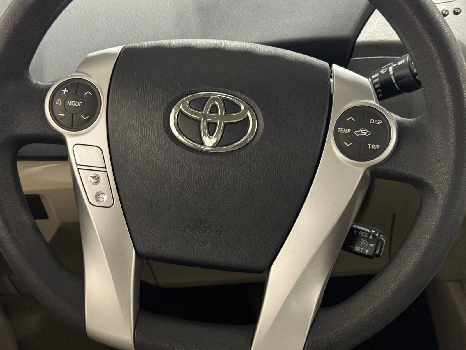 Thumbnail: 2013 Toyota Prius - 5