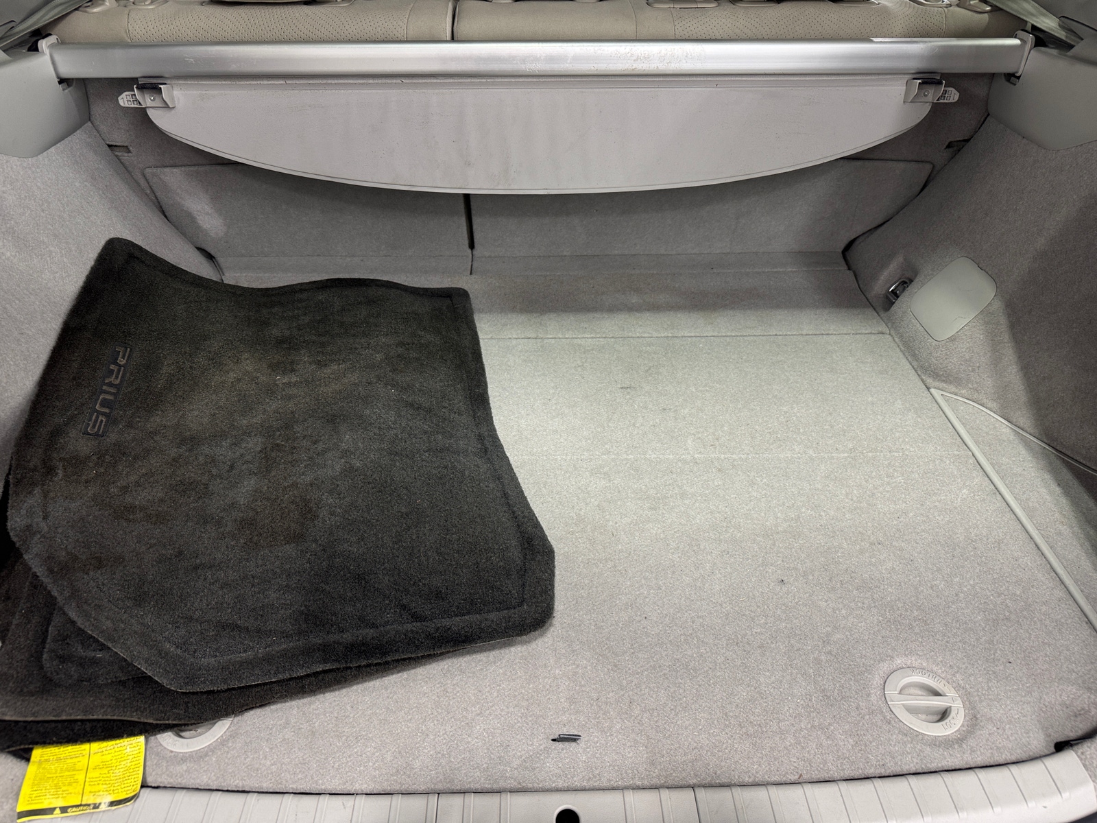 Thumbnail: 2013 Toyota Prius - 7