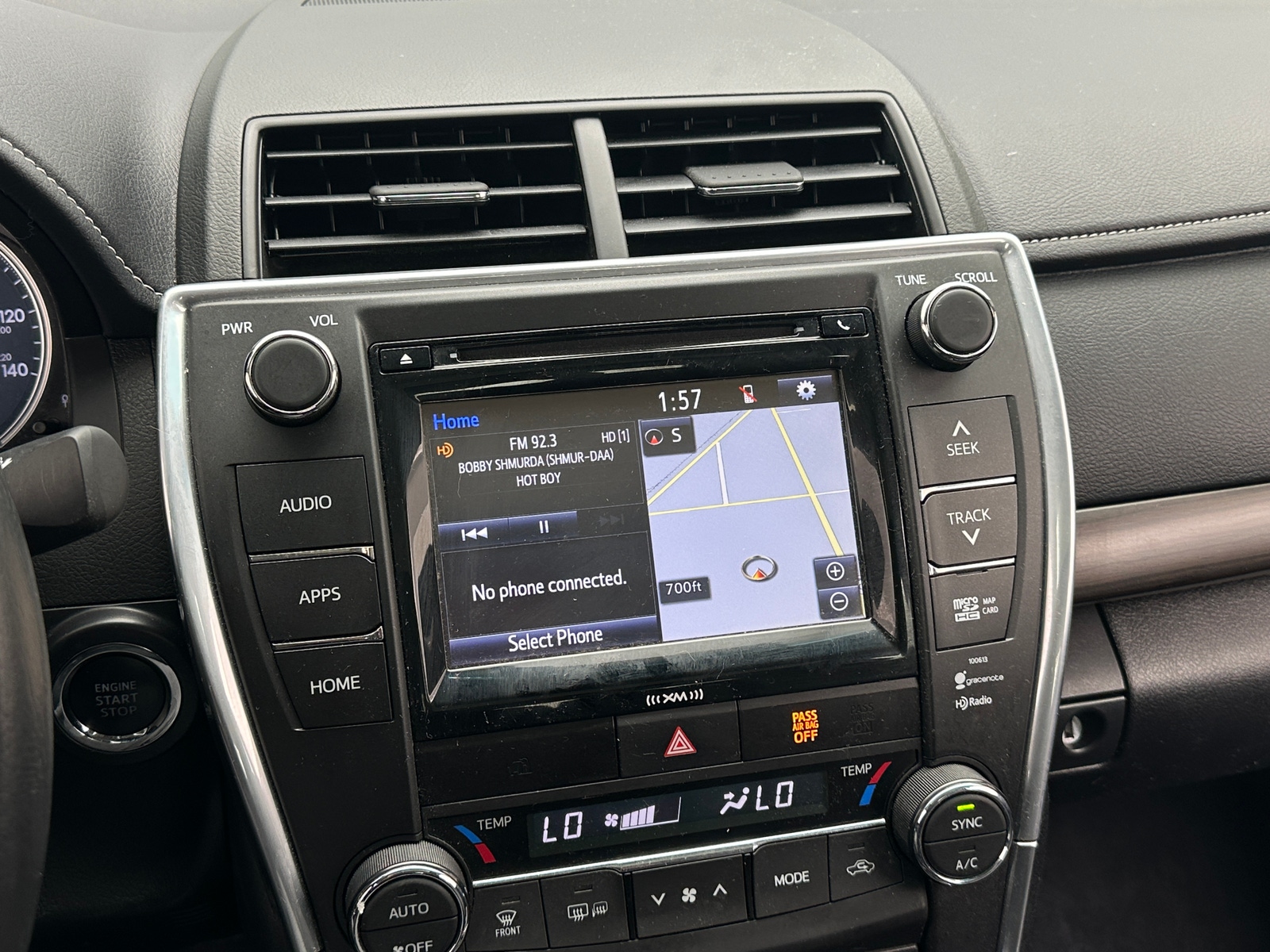 Thumbnail: 2016 Toyota Camry - 4