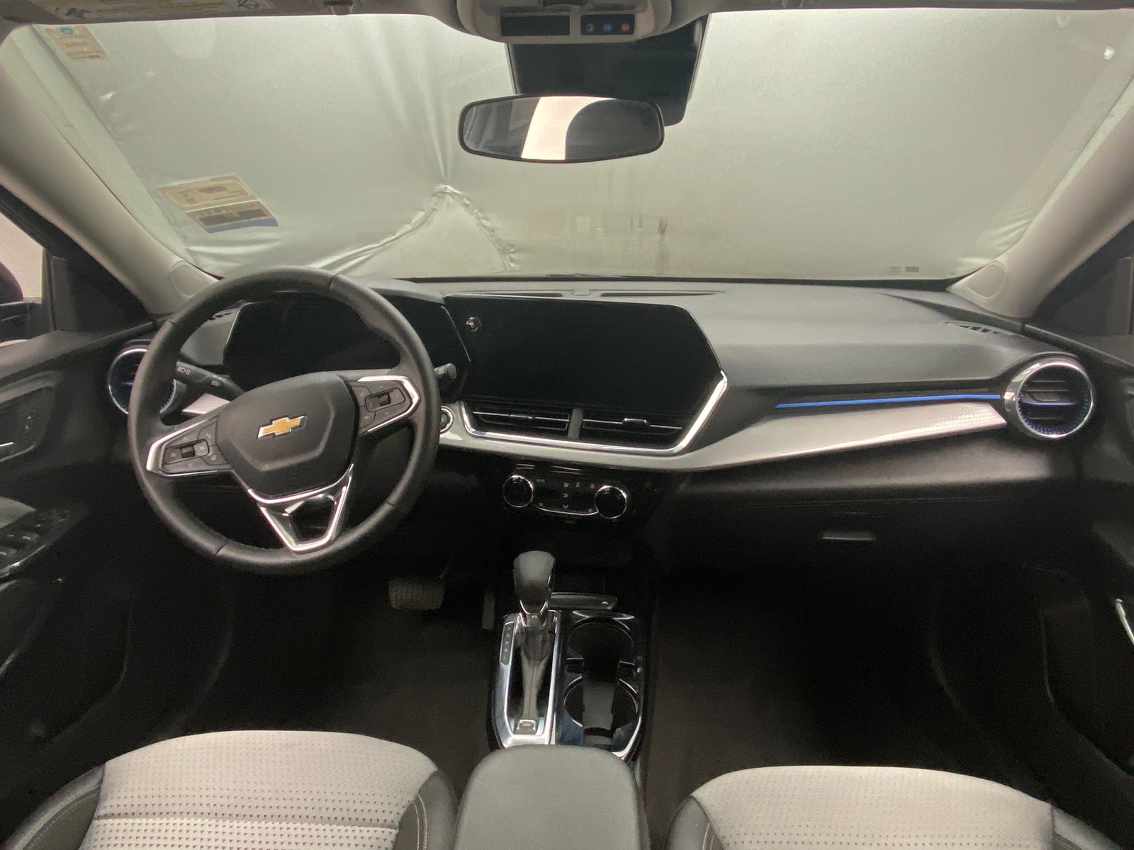 Thumbnail: 2025 Chevrolet Trax - 3