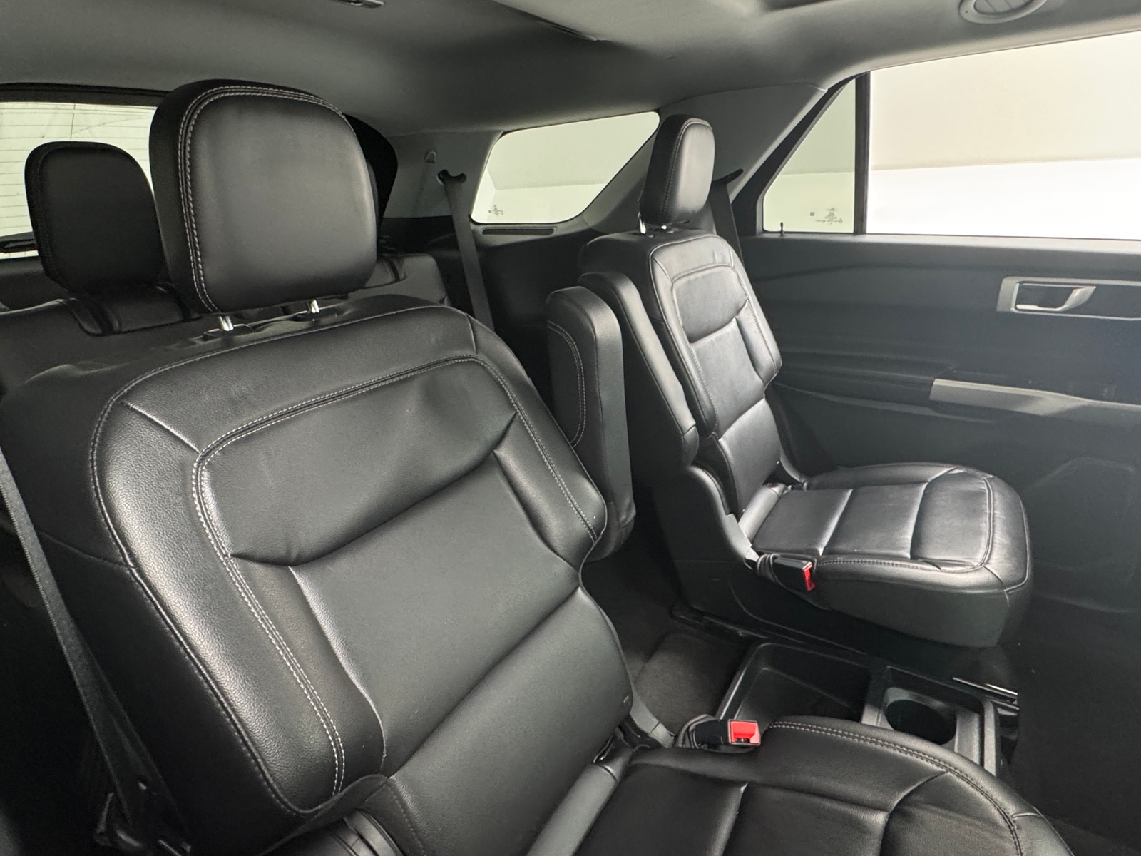 Thumbnail: 2021 Ford Explorer - 5