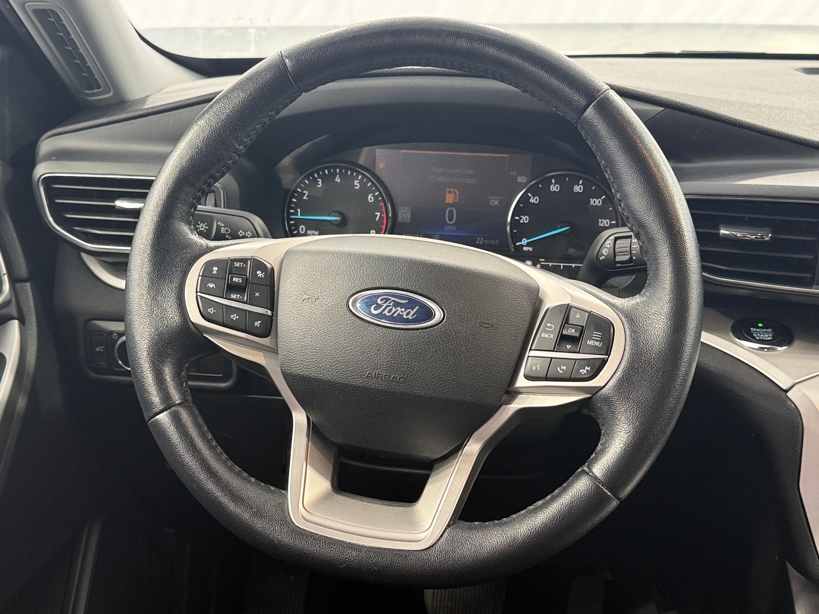 Thumbnail: 2021 Ford Explorer - 4