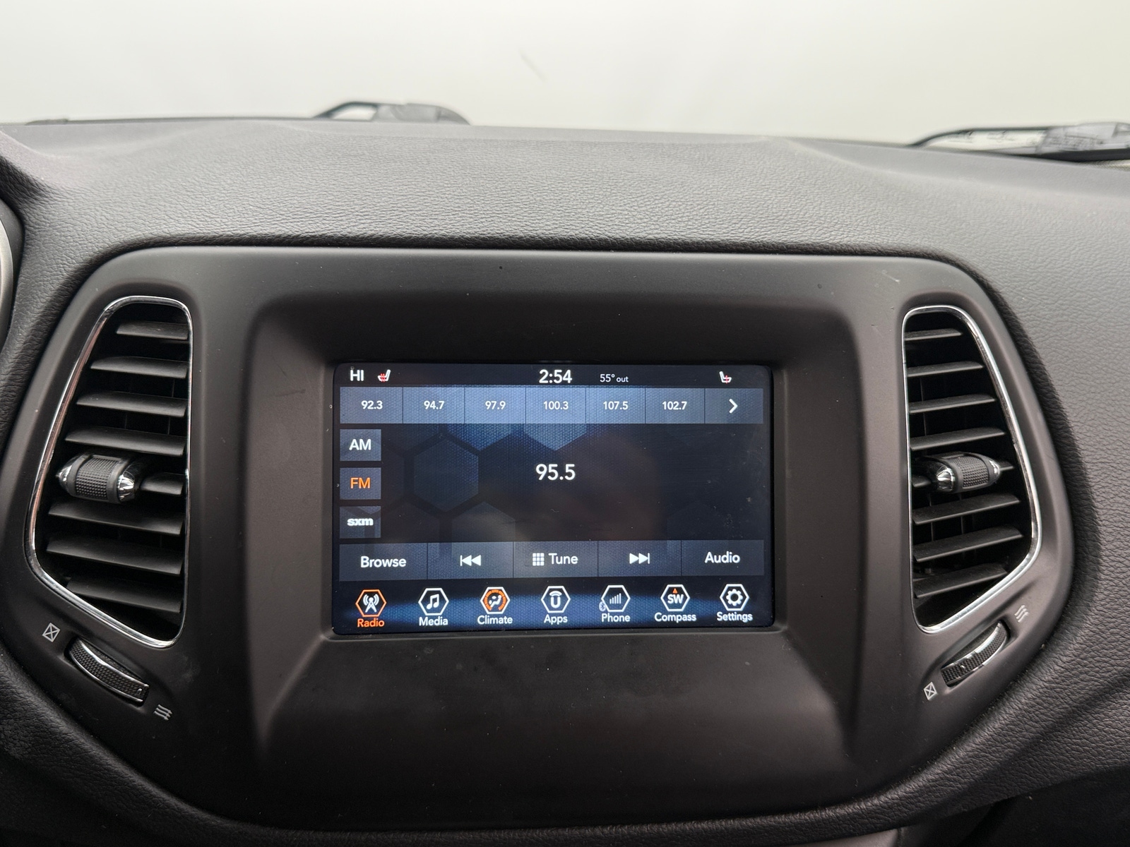 Thumbnail: 2018 Jeep Compass - 4