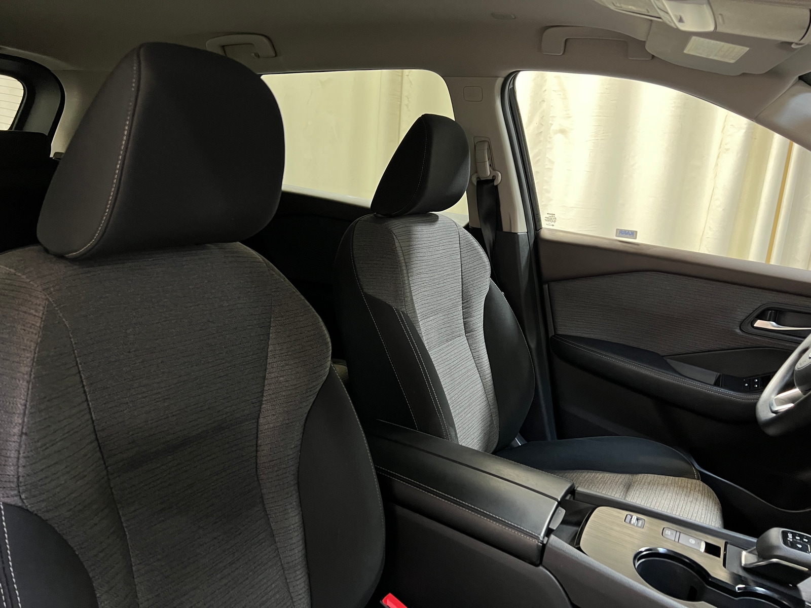 Thumbnail: 2023 Nissan Rogue - 2