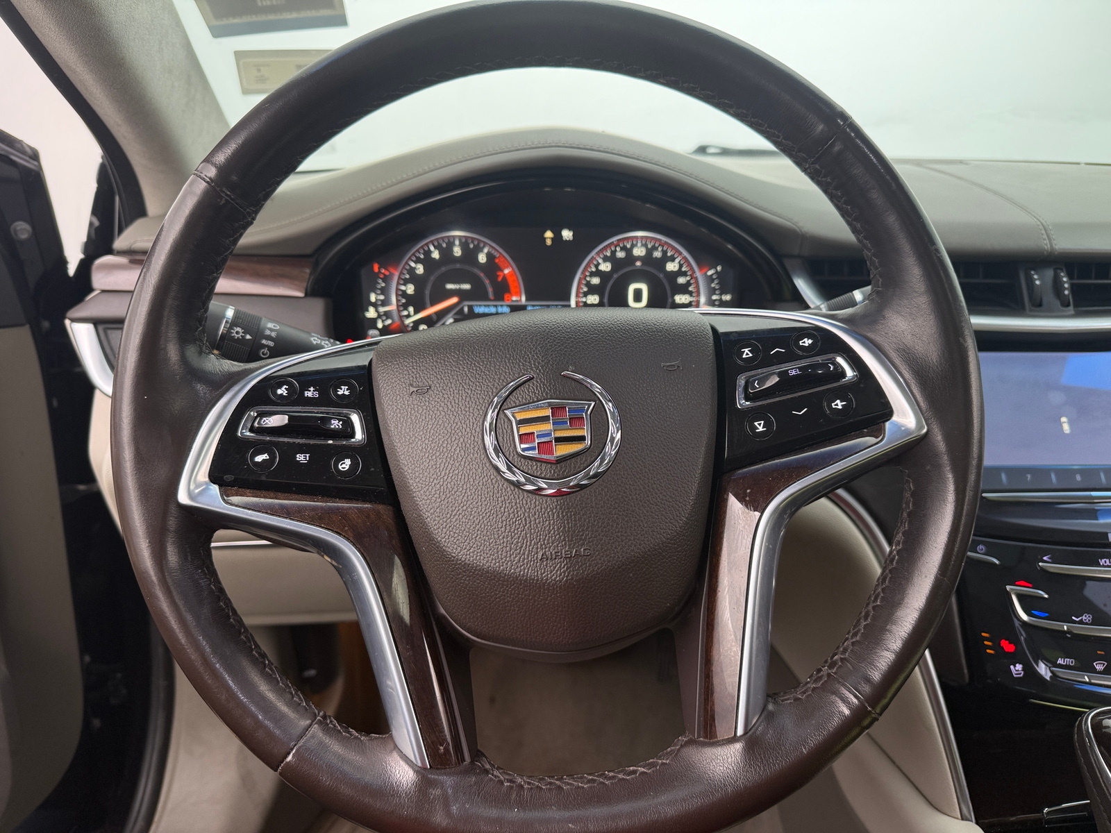 Thumbnail: 2013 Cadillac XTS - 4