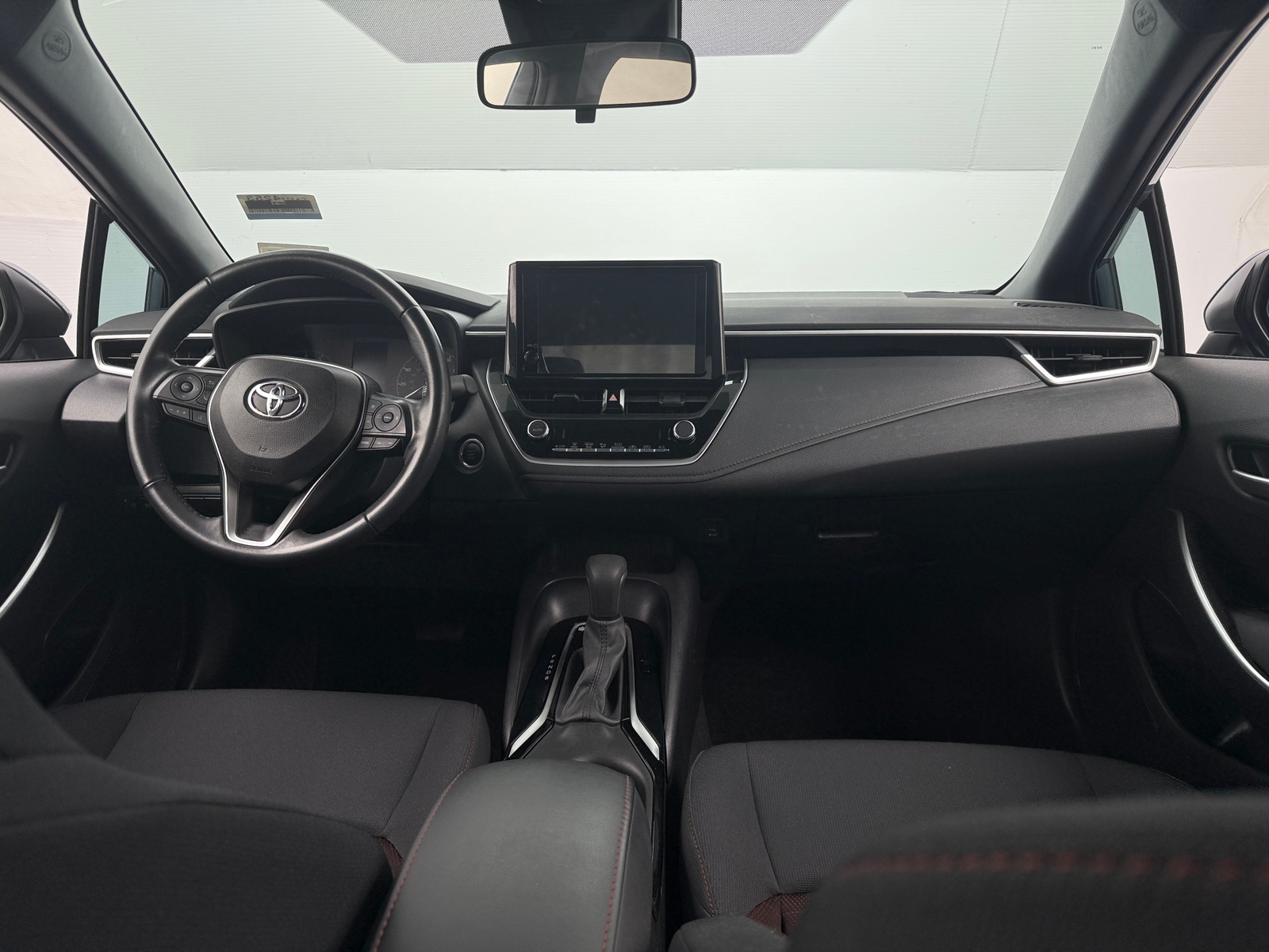 Thumbnail: 2023 Toyota Corolla - 3