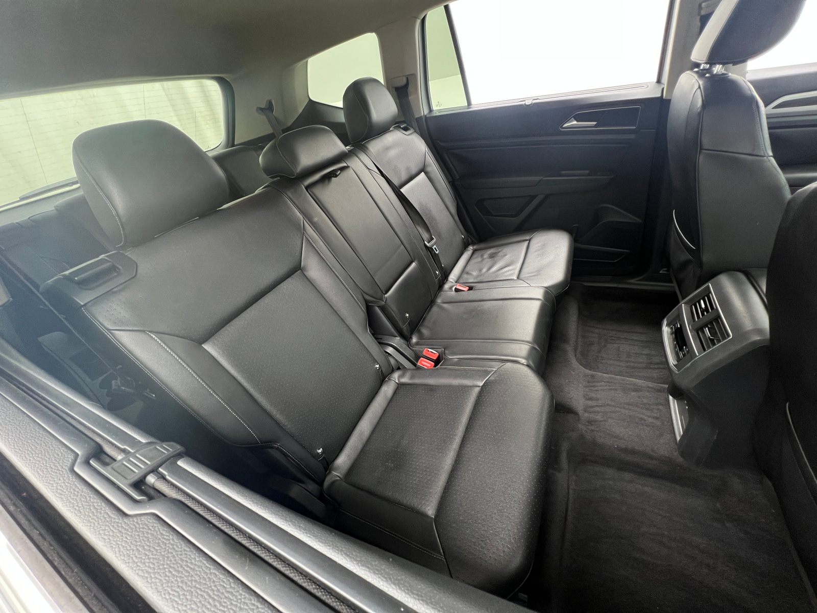 Thumbnail: 2018 Volkswagen Atlas - 5