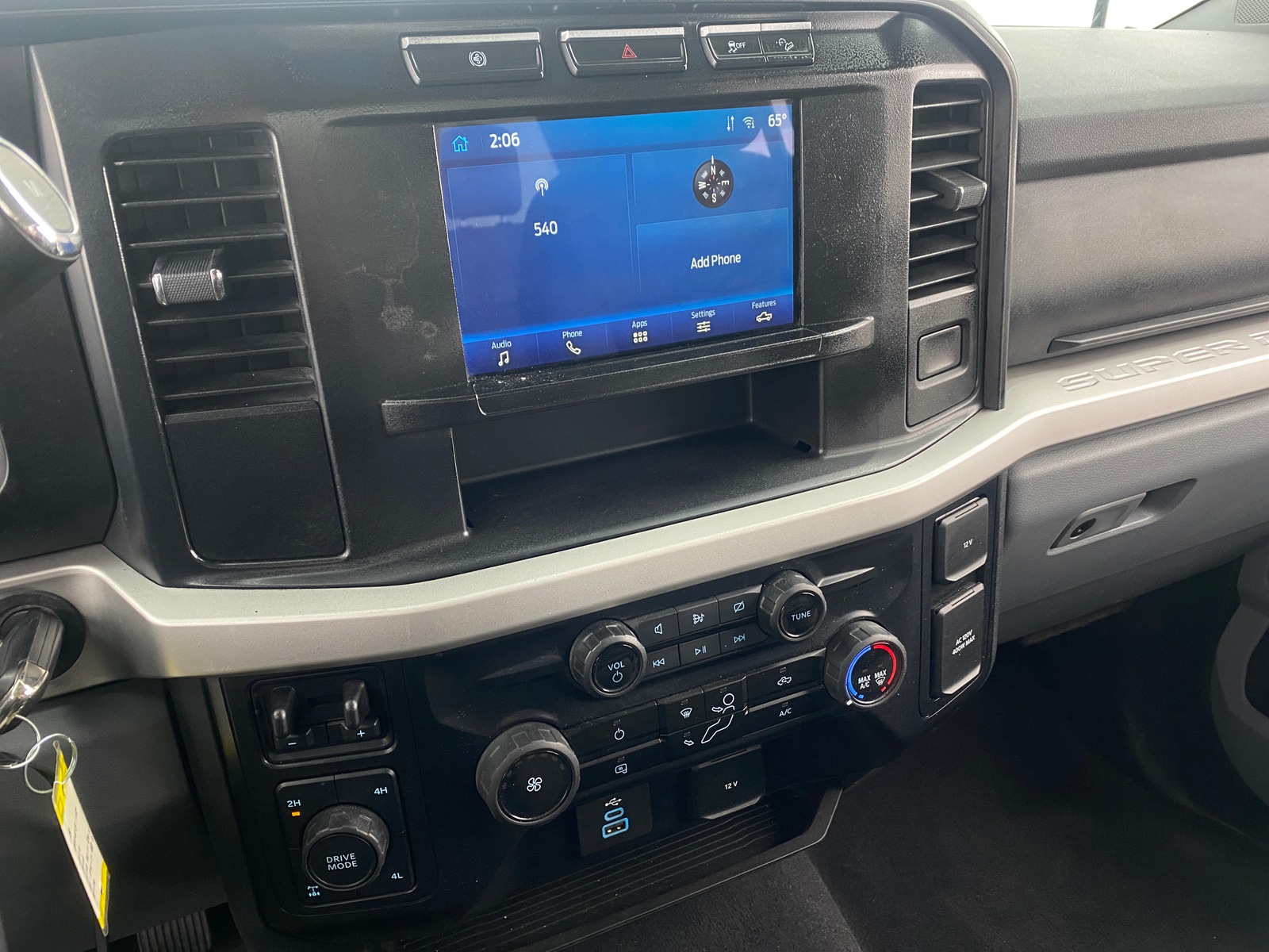 Thumbnail: 2024 Ford Econoline - 4