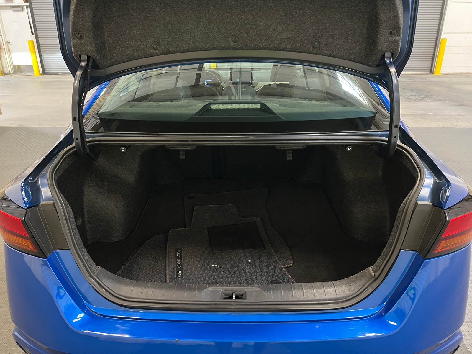 Thumbnail: 2025 Nissan Altima - 7