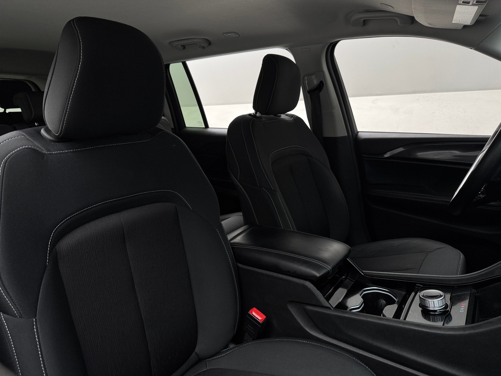 Thumbnail: 2022 Jeep Grand Cherokee L - 2