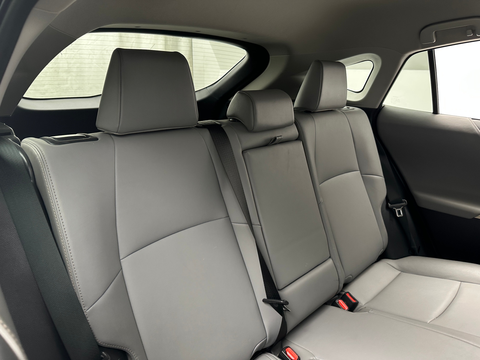 Thumbnail: 2022 Toyota Venza - 6