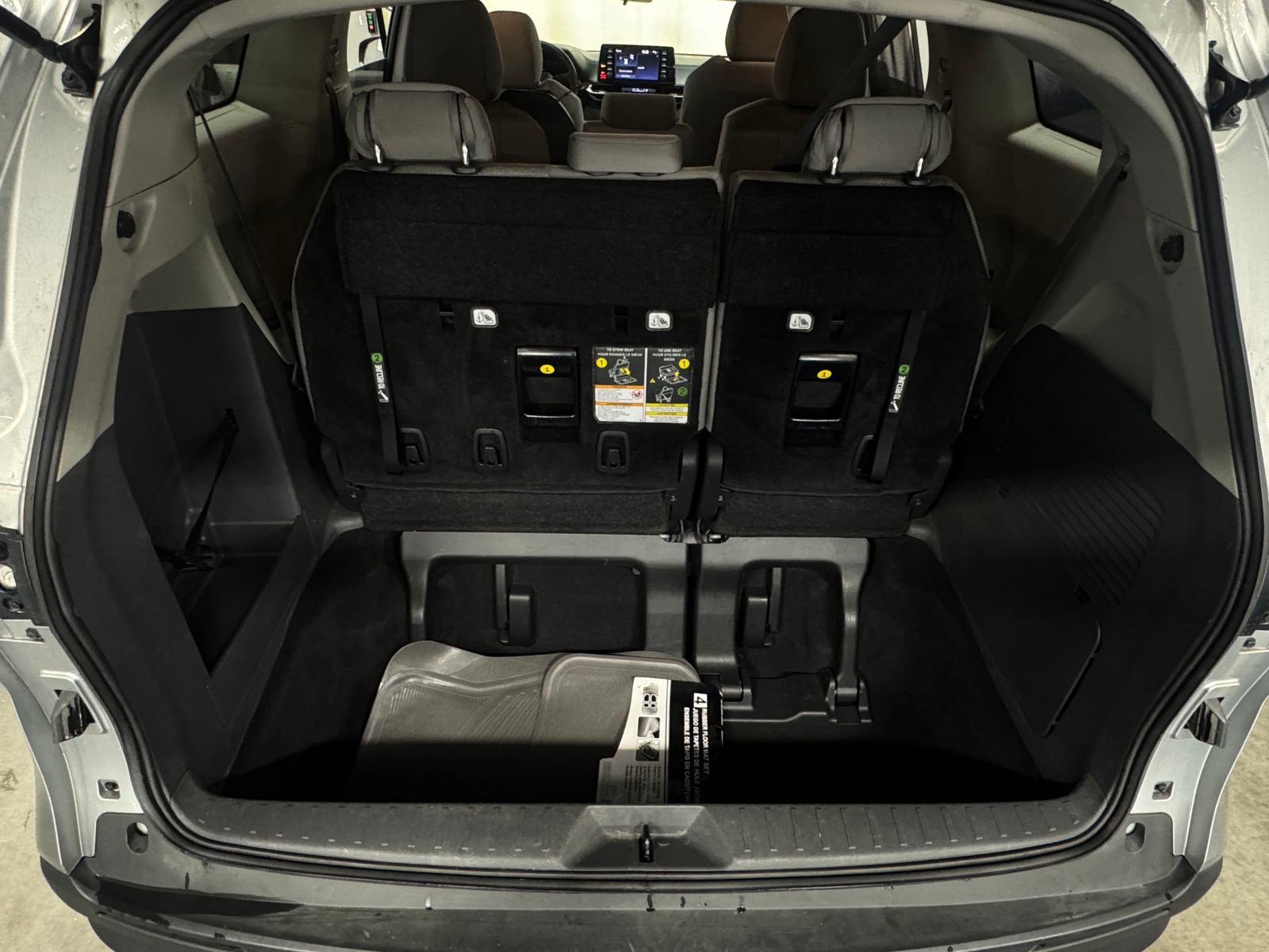 Thumbnail: 2023 Toyota Sienna - 7