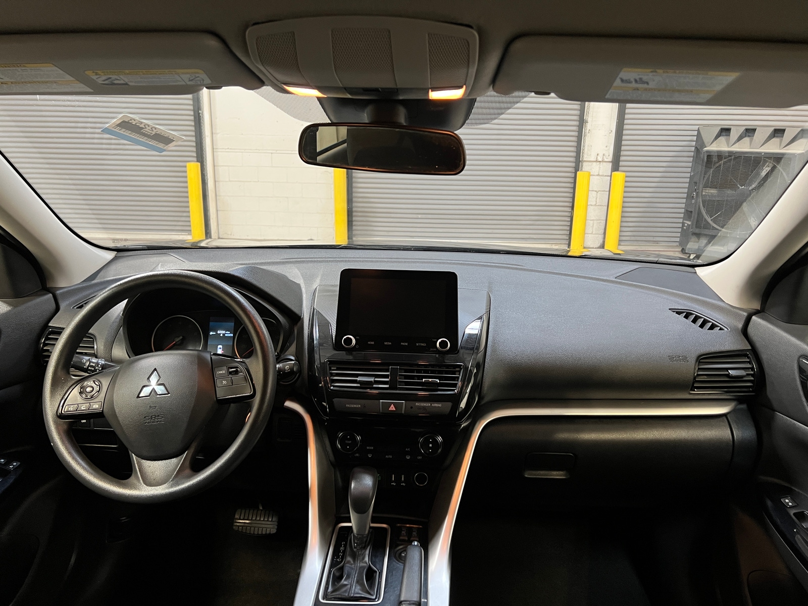 Thumbnail: 2023 Mitsubishi Eclipse Cross - 3