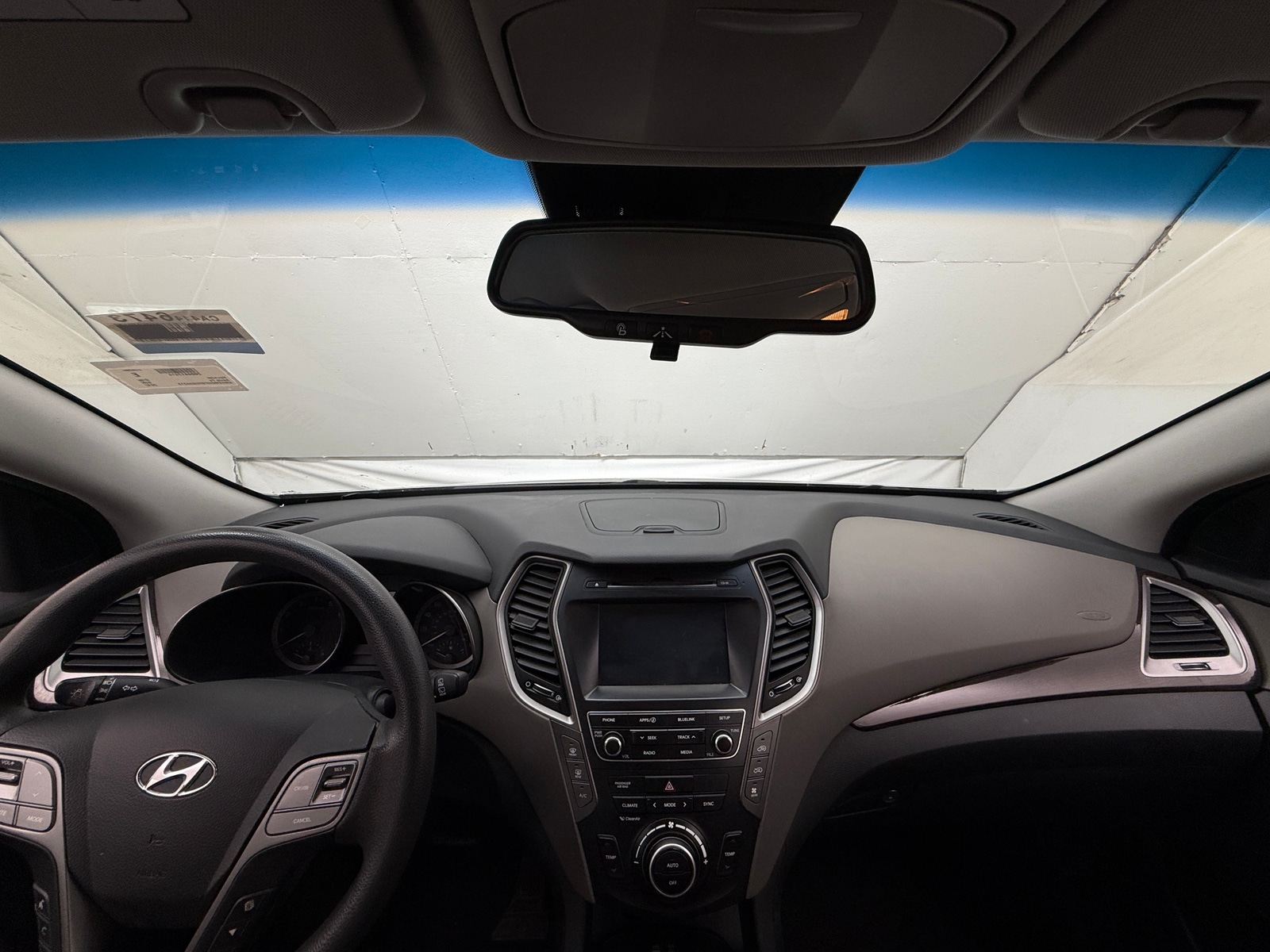 Thumbnail: 2017 Hyundai Santa Fe - 3