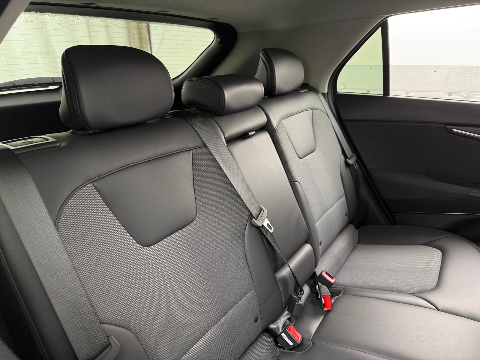 Thumbnail: 2025 Kia Niro - 5