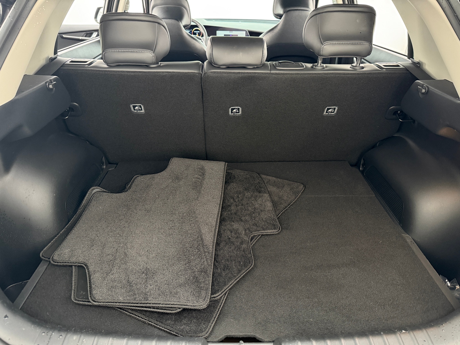 Thumbnail: 2025 Kia Niro - 6