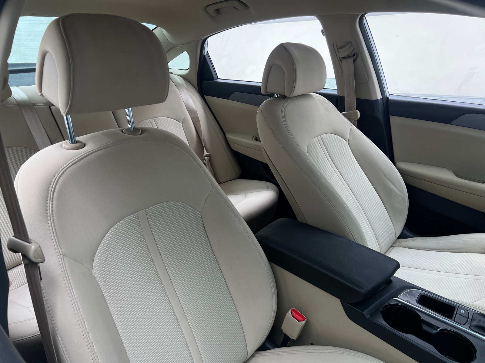 Thumbnail: 2016 Hyundai Sonata - 2