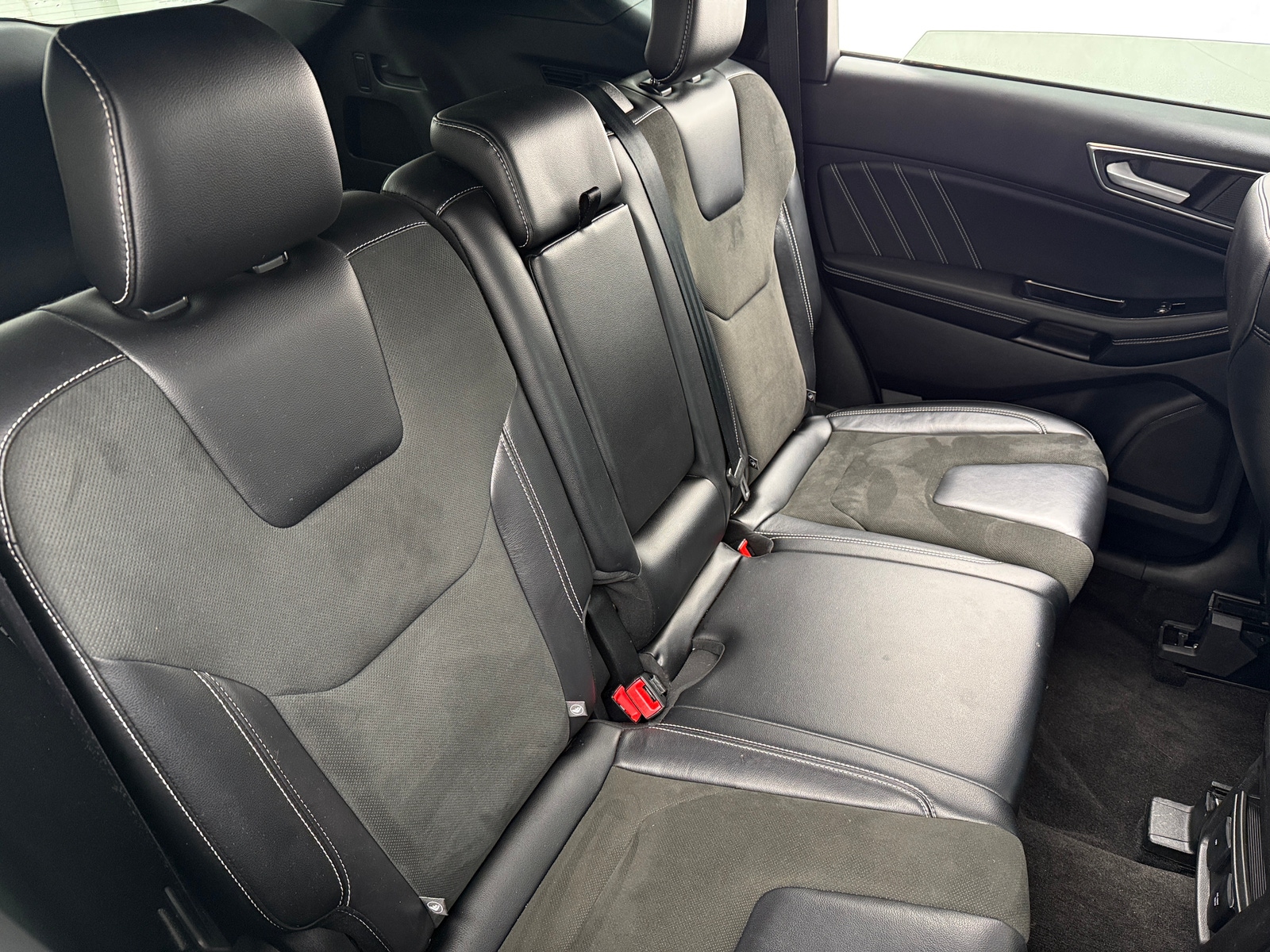 Thumbnail: 2019 Ford Edge - 5