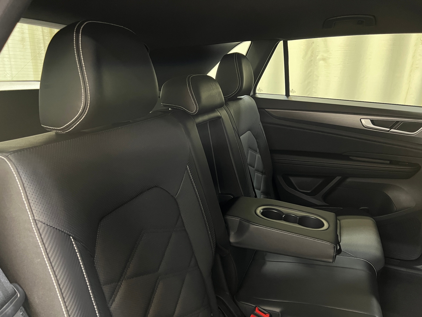 Thumbnail: 2024 Volkswagen Atlas - 5