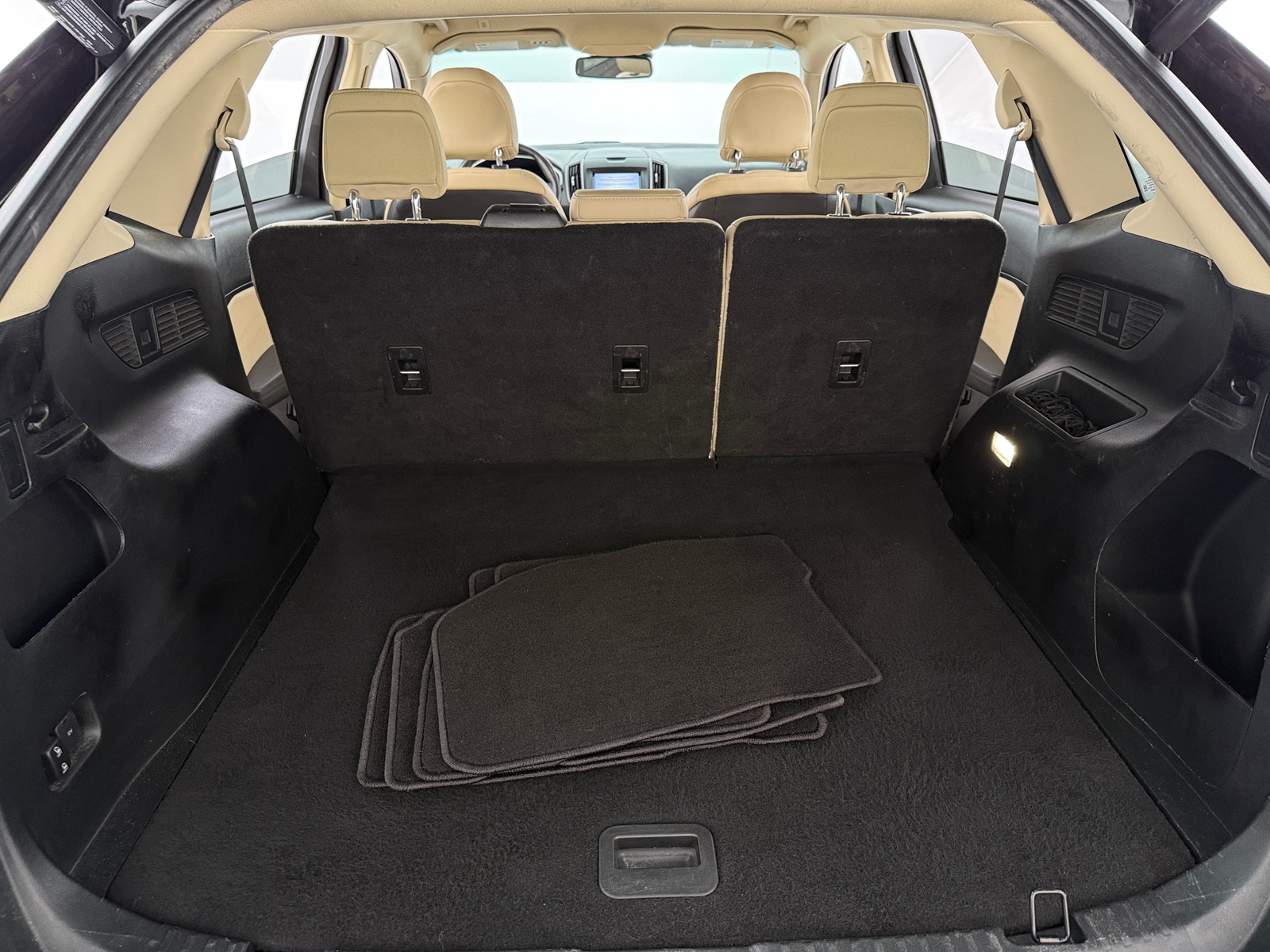 Thumbnail: 2019 Ford Edge - 7