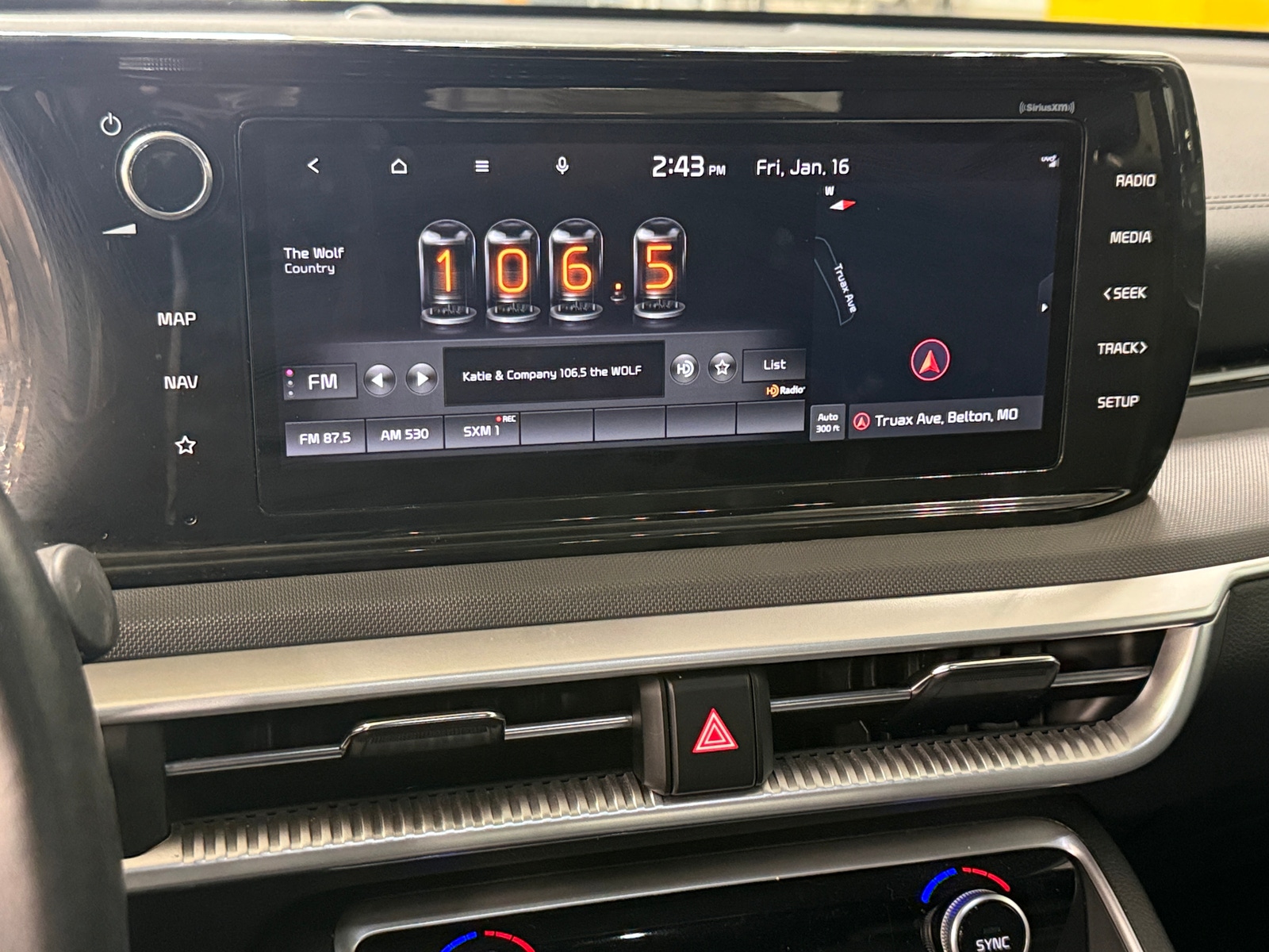 Thumbnail: 2022 Kia K5 - 4