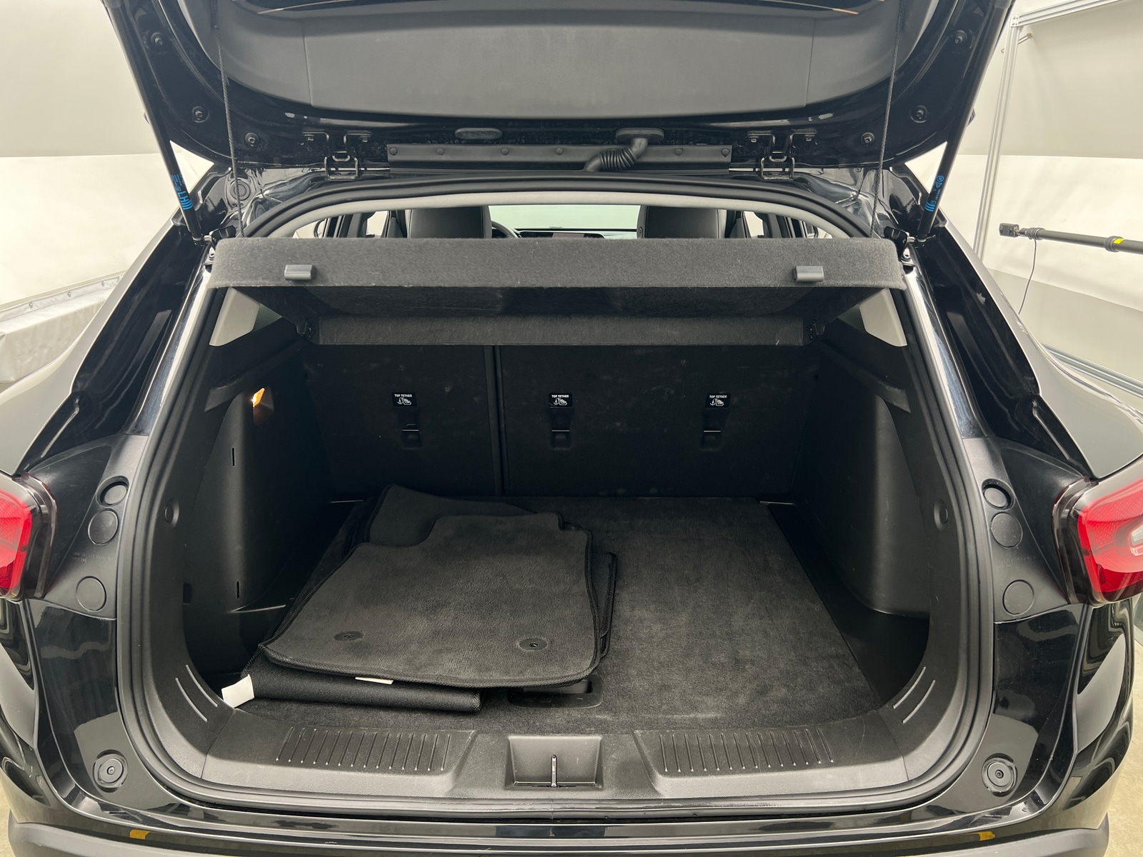 Thumbnail: 2025 Chevrolet Trax - 7