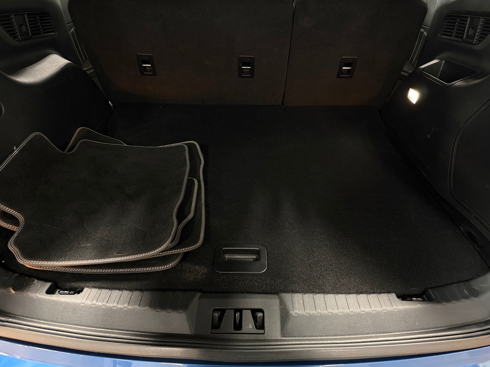 Thumbnail: 2021 Ford Edge - 6