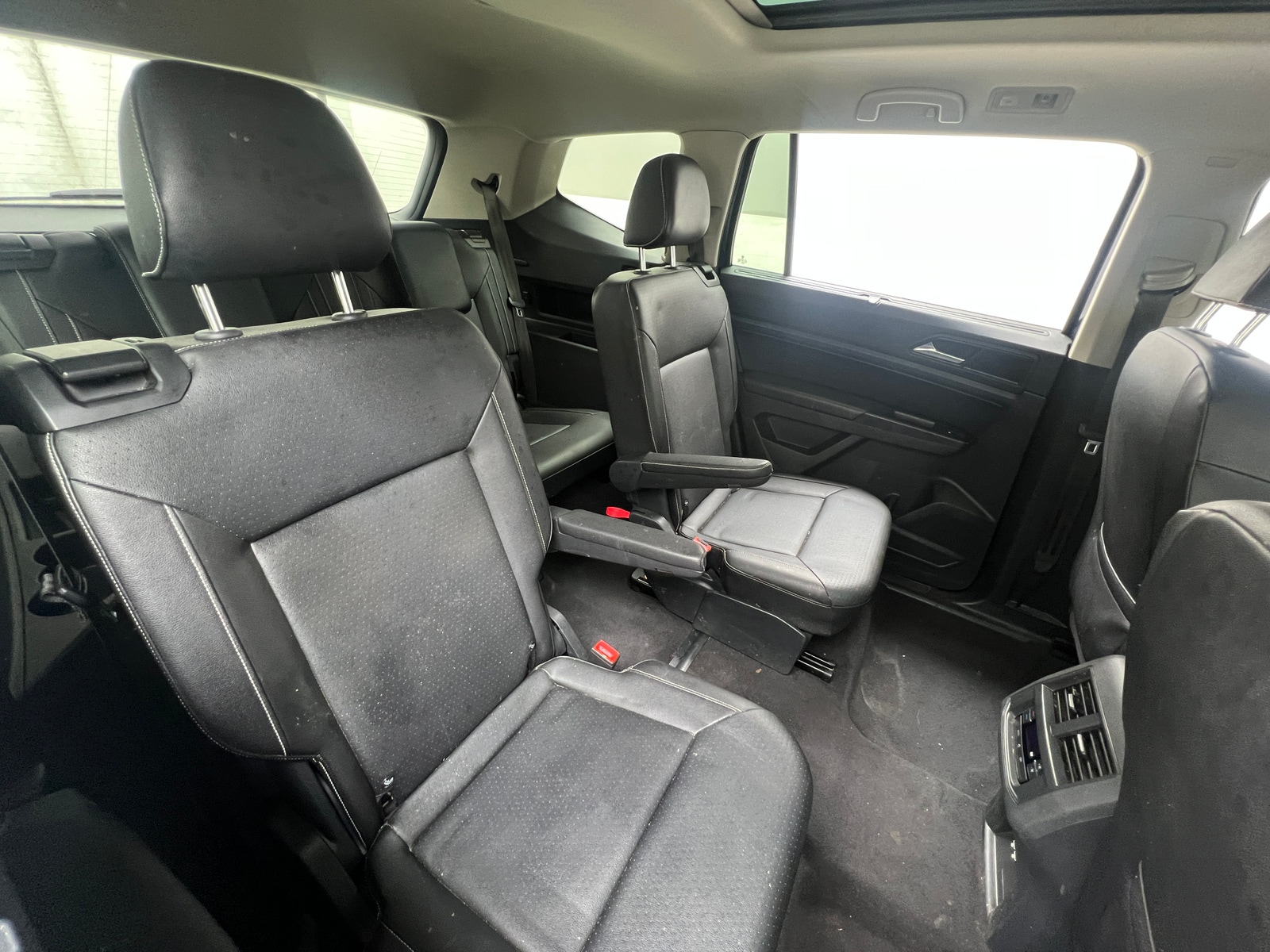 Thumbnail: 2021 Volkswagen Atlas - 5