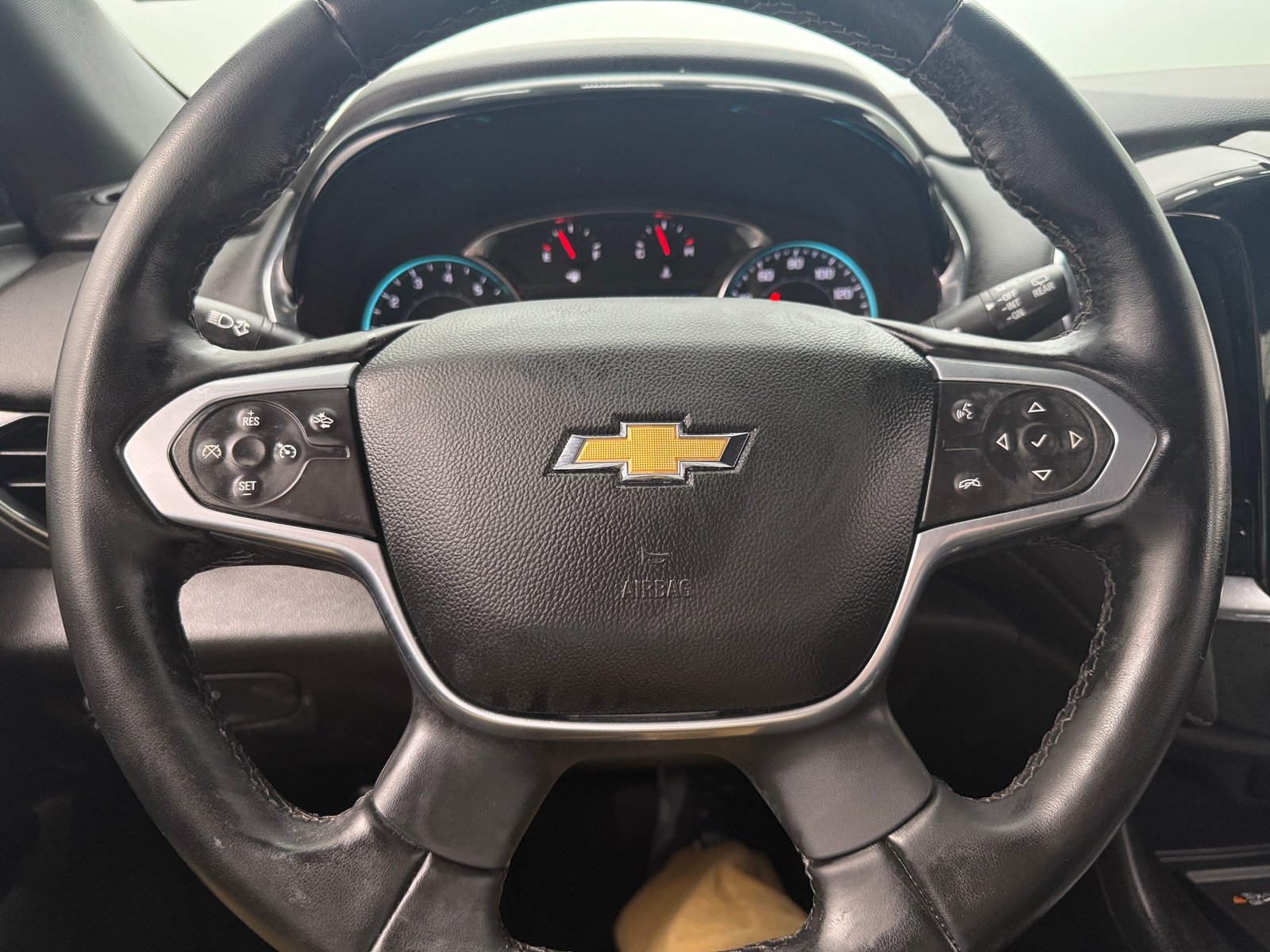 Thumbnail: 2023 Chevrolet Traverse - 5