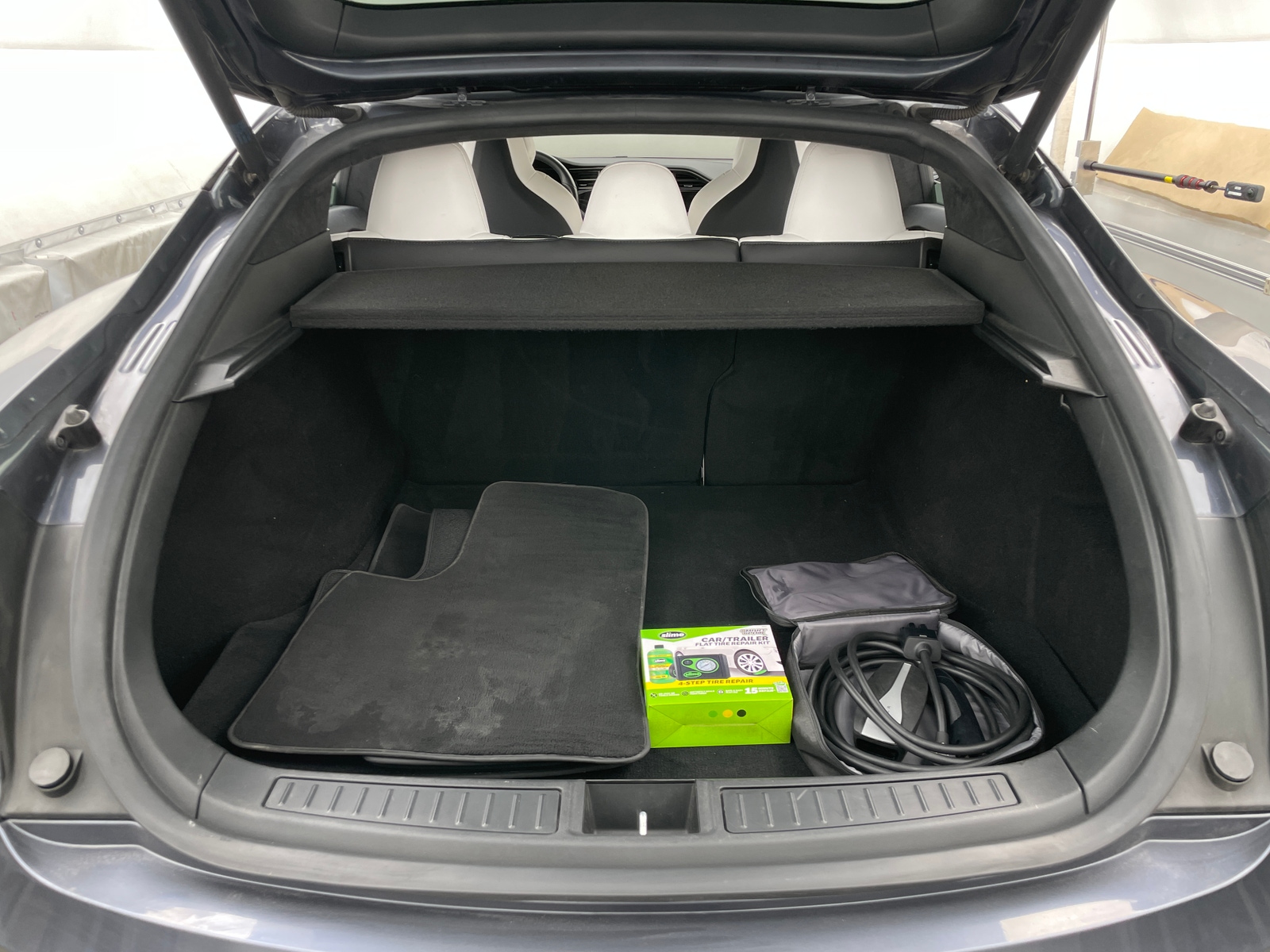 Thumbnail: 2019 Tesla Model S - 6