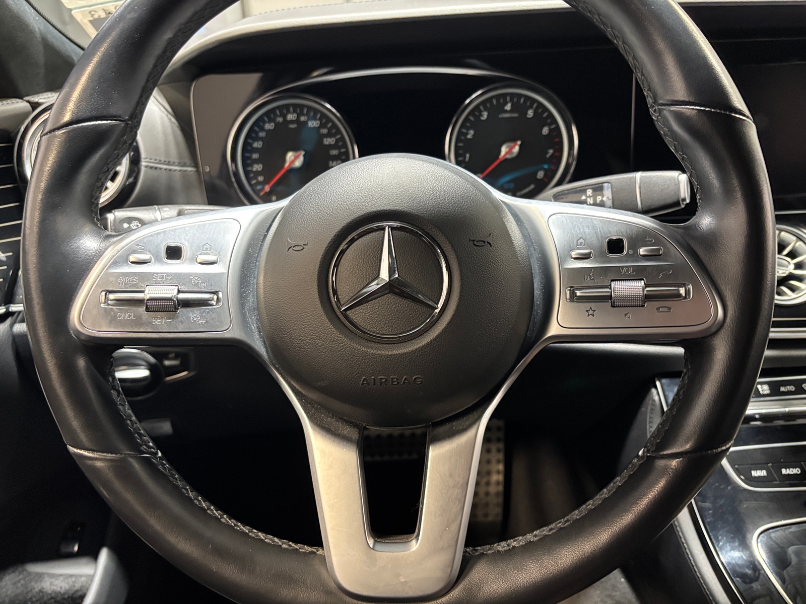 Thumbnail: 2019 Mercedes-Benz CLS - 4