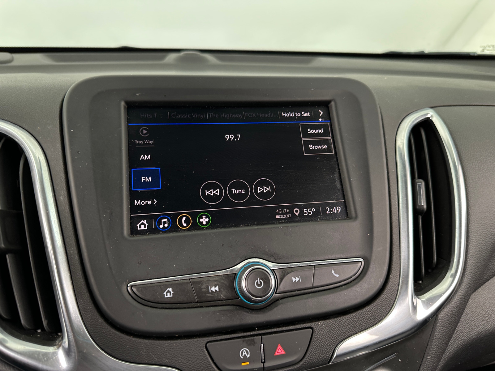 Thumbnail: 2024 Chevrolet Equinox - 4