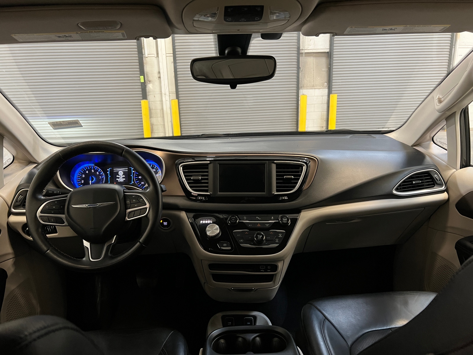 Thumbnail: 2018 Chrysler Pacifica - 2