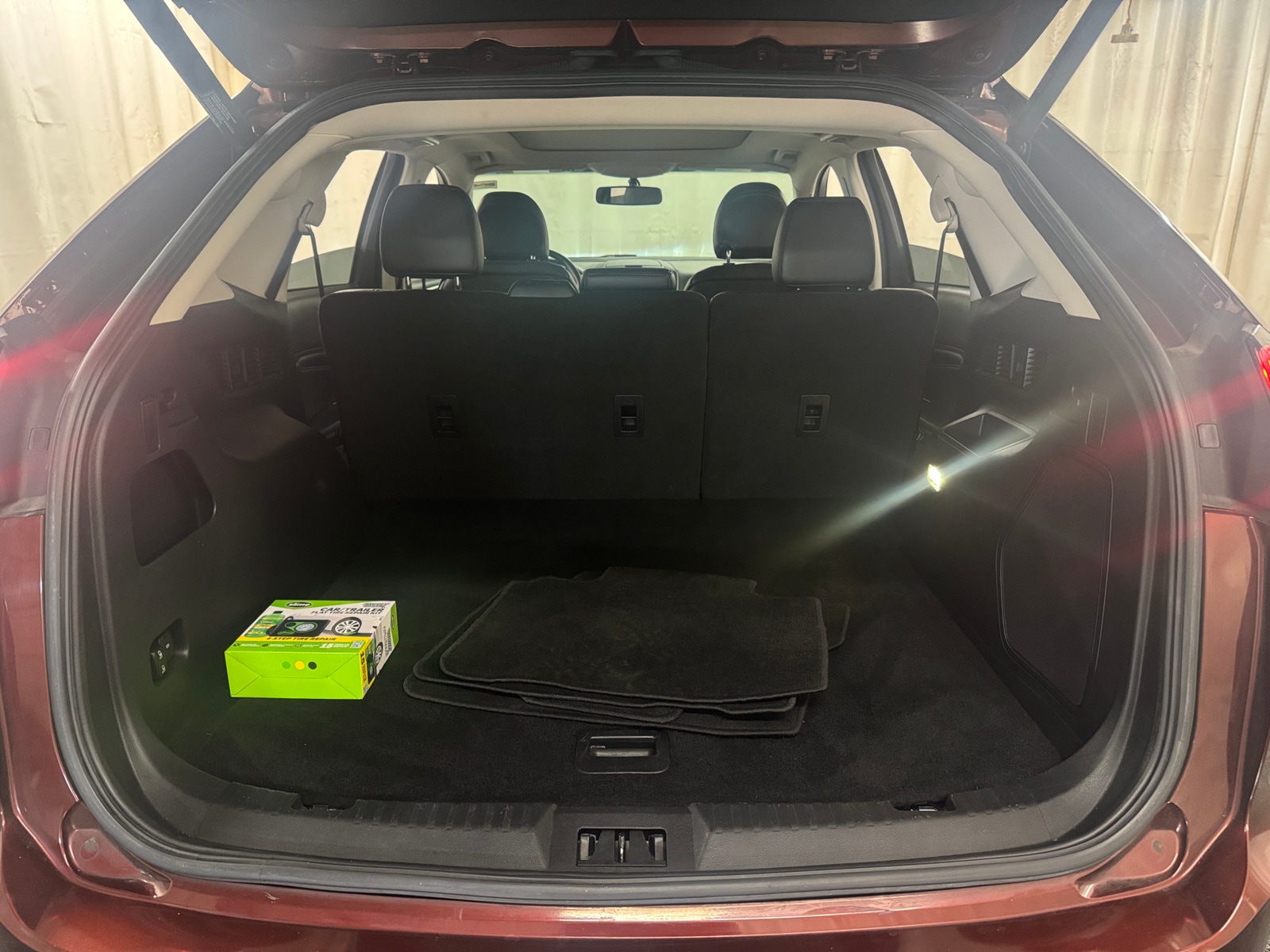 Thumbnail: 2015 Ford Edge - 6