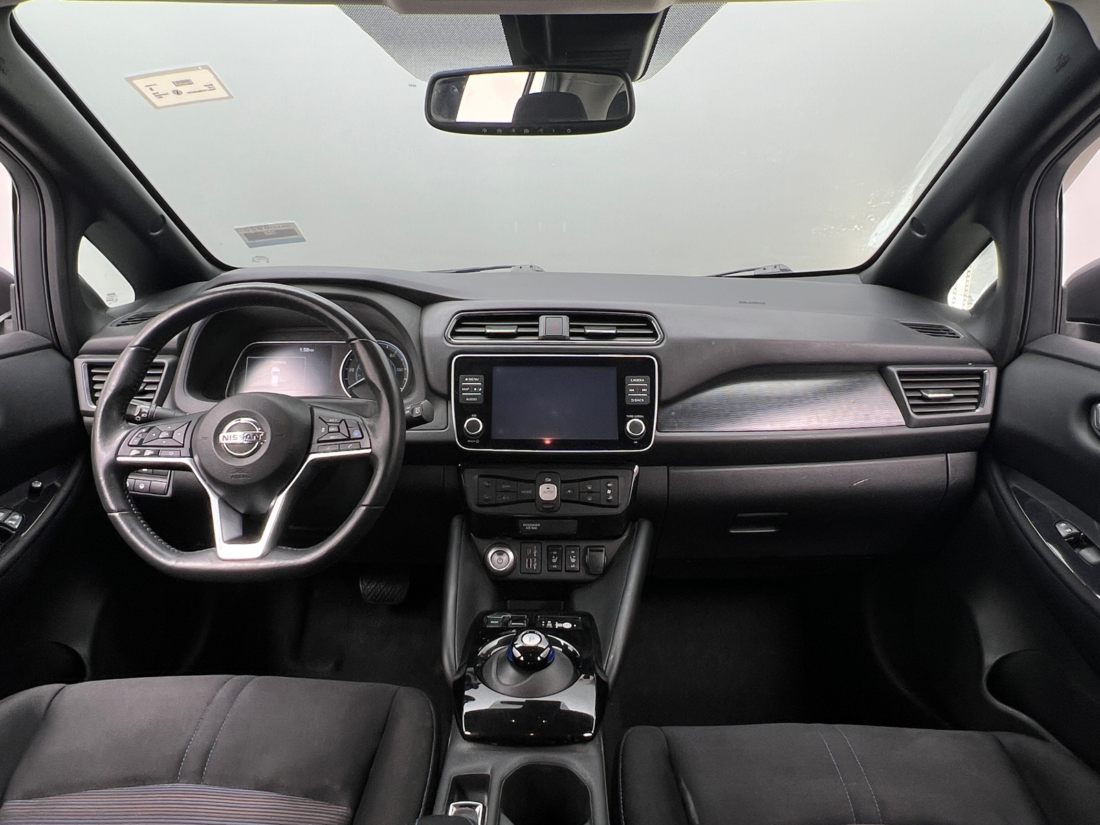 Thumbnail: 2021 Nissan Leaf - 3