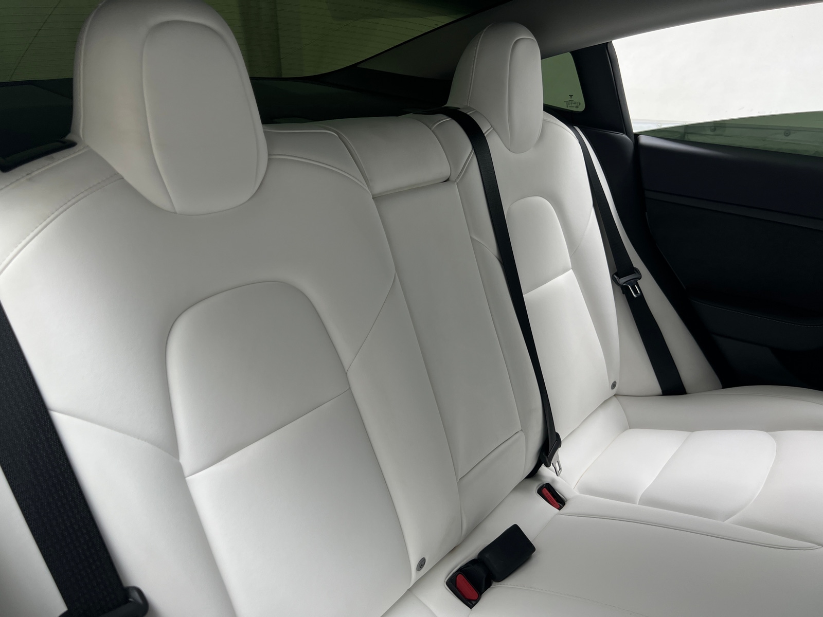 Thumbnail: 2022 Tesla Model 3 - 5