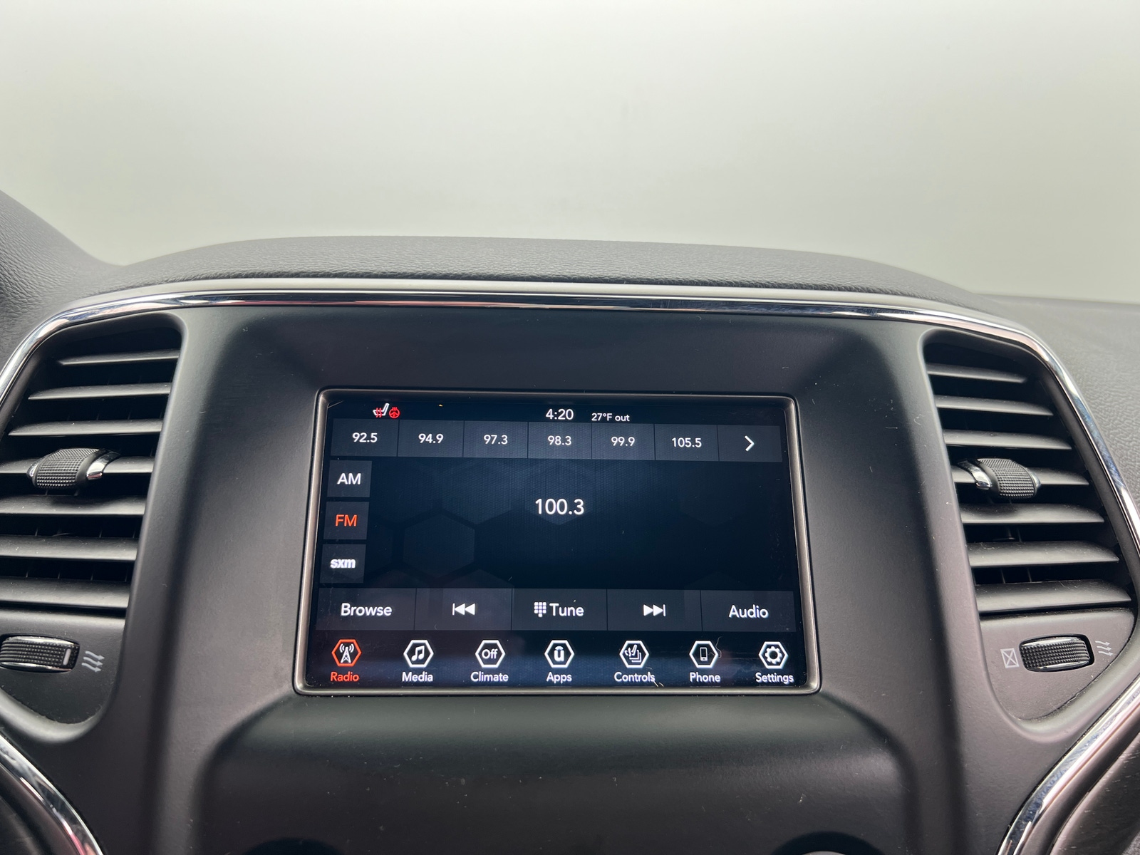 Thumbnail: 2018 Jeep Grand Cherokee - 4