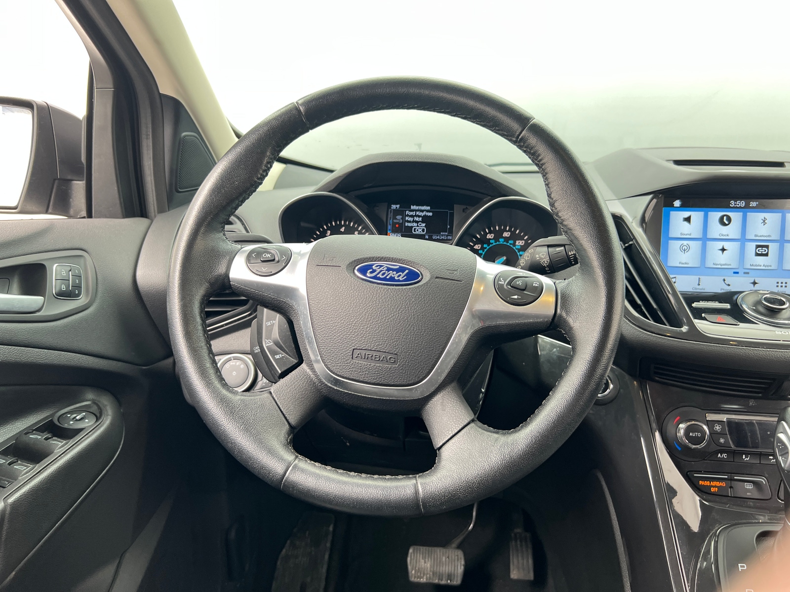 Thumbnail: 2016 Ford Escape - 4