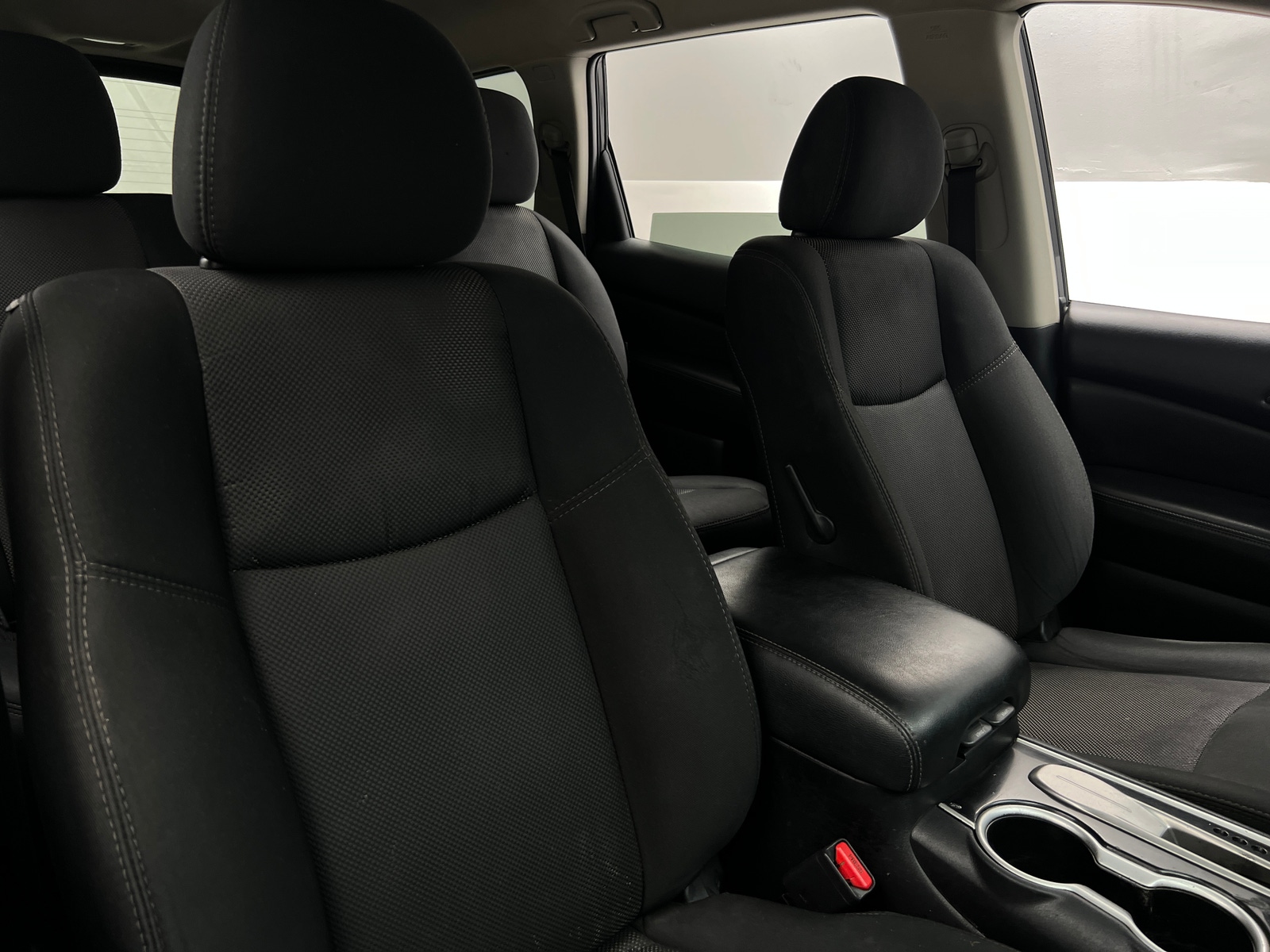 Thumbnail: 2020 Nissan Pathfinder - 2