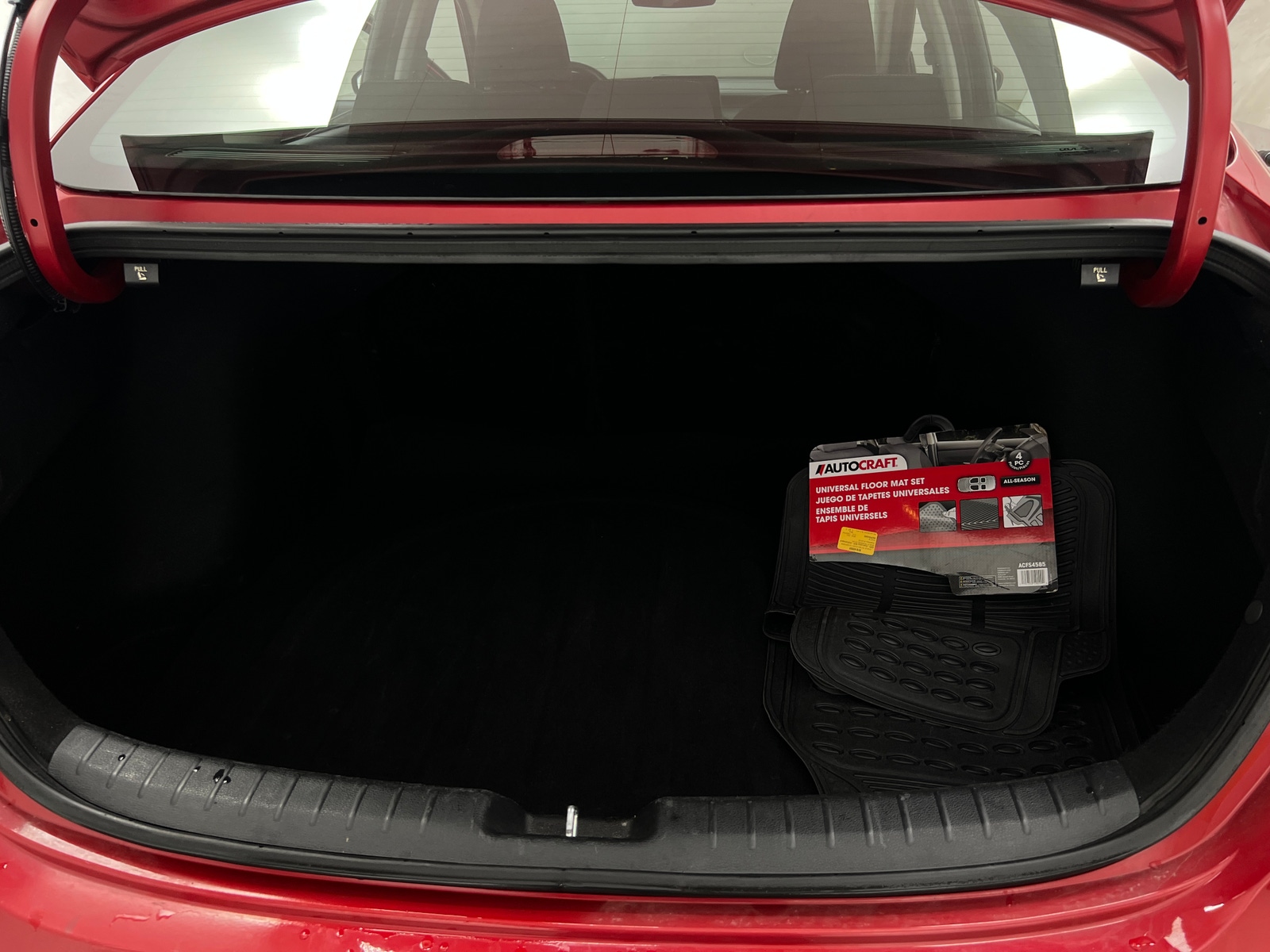 Thumbnail: 2024 Kia Forte - 7