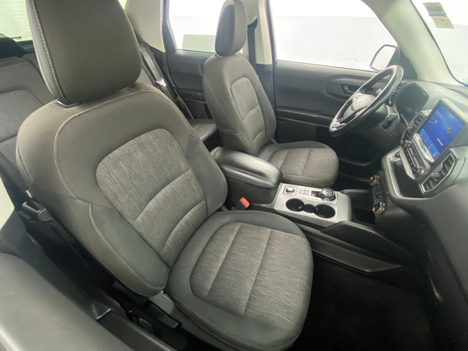 Thumbnail: 2022 Ford Bronco Sport - 2