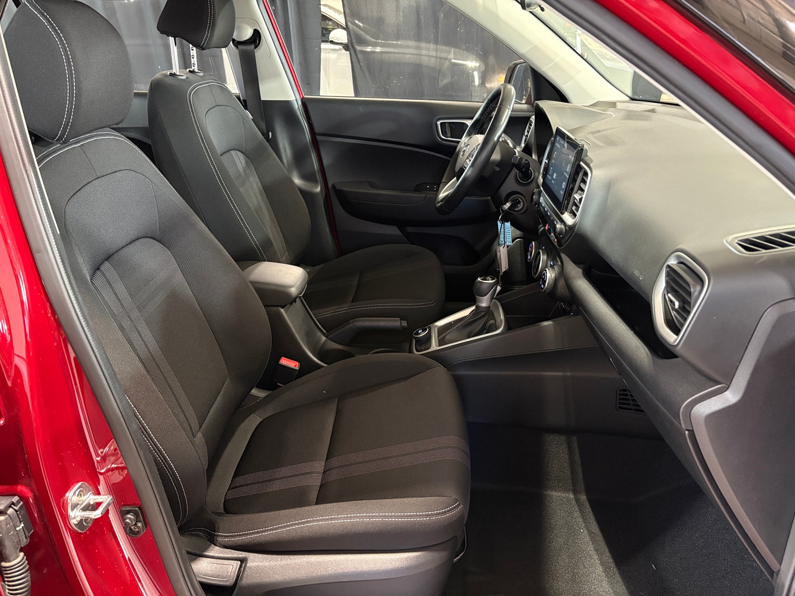 Thumbnail: 2021 Hyundai Venue - 2