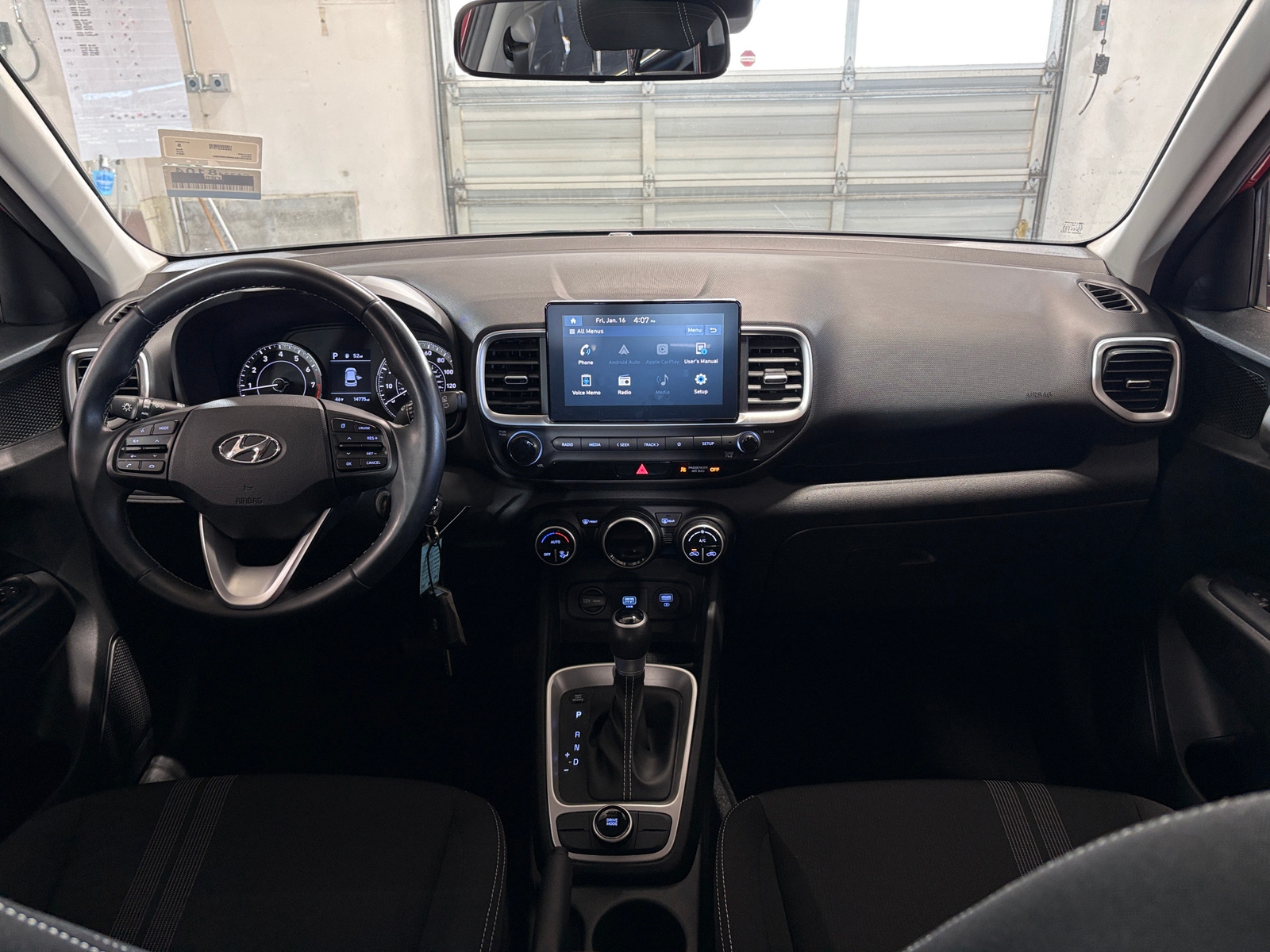 Thumbnail: 2021 Hyundai Venue - 3