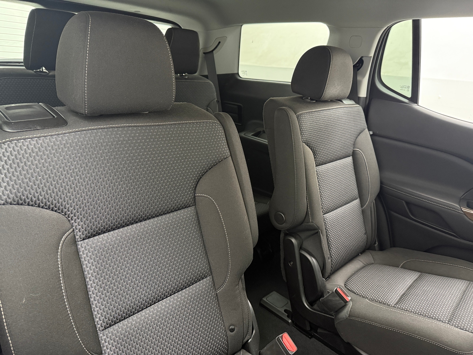 Thumbnail: 2023 GMC Acadia - 6